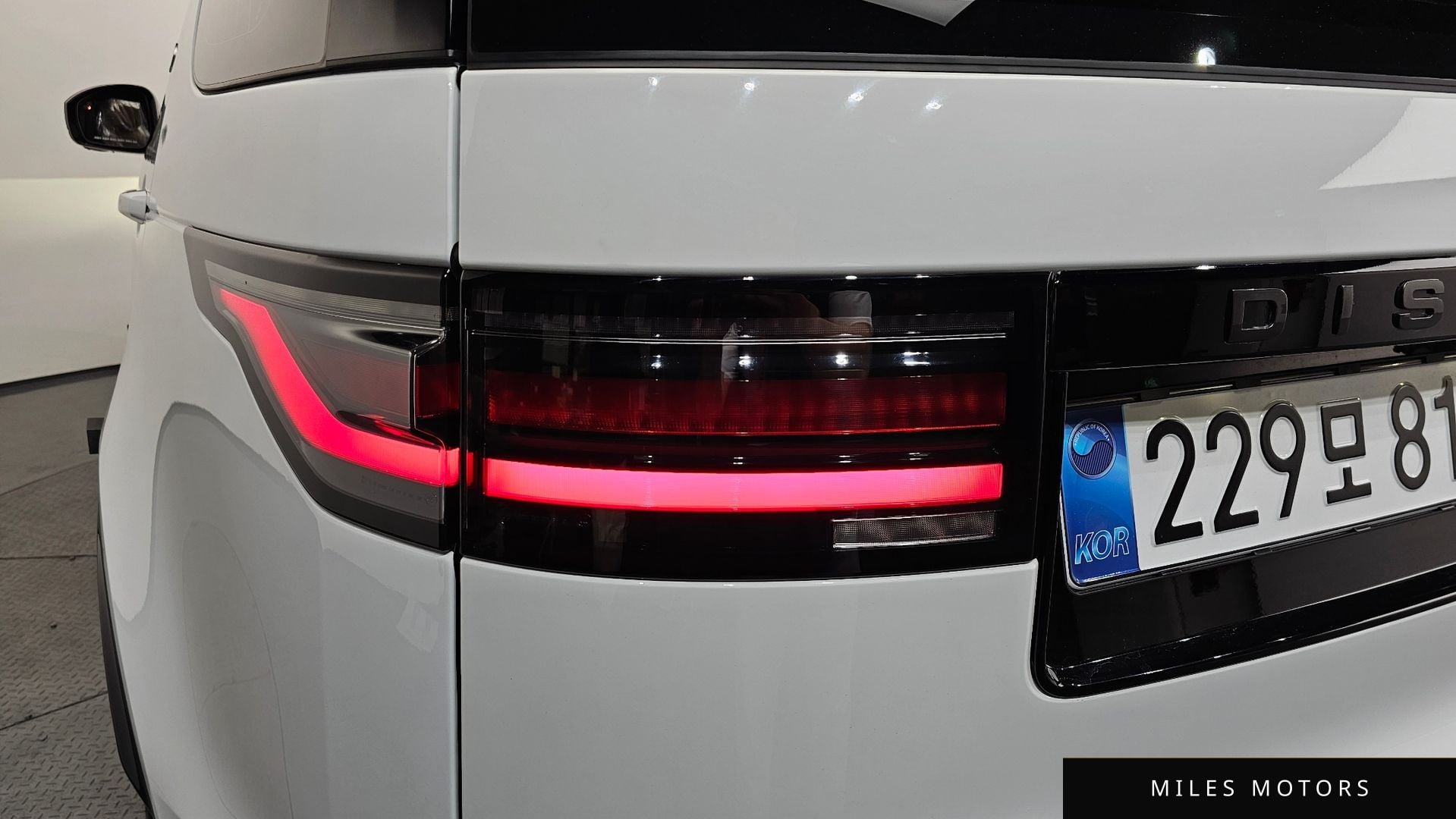 Land Rover Discovery 2025 — миниатюра 9