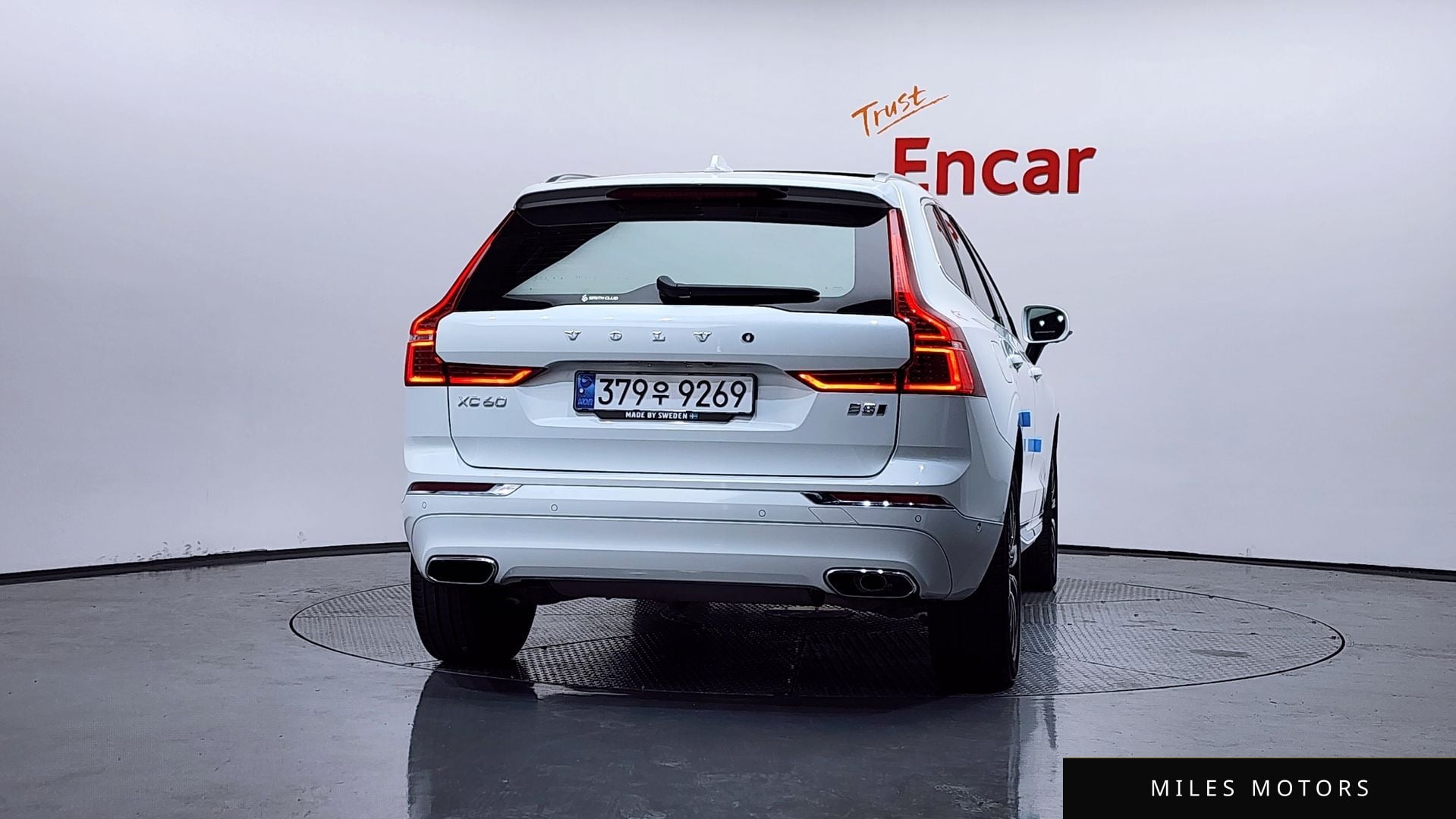 Volvo XC60 2021 — миниатюра 4