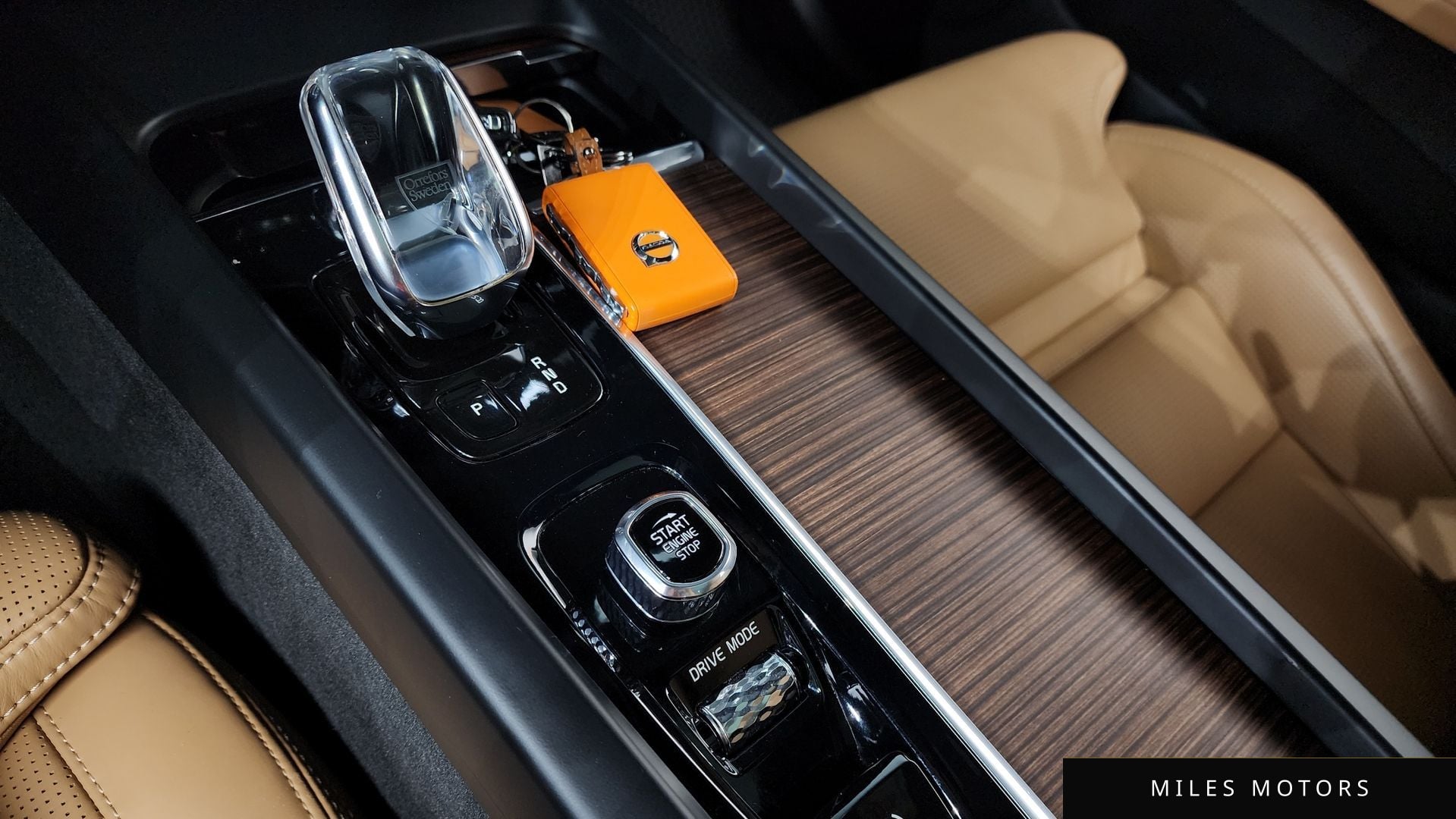 Volvo XC60 2021 — миниатюра 12
