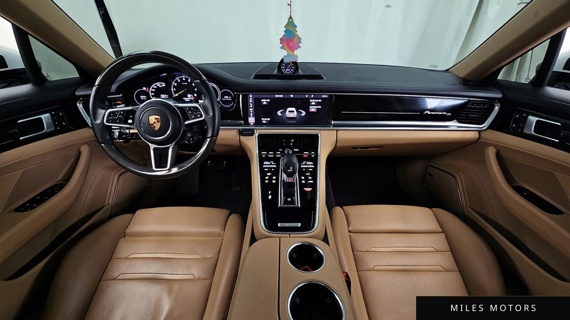 Porsche Panamera 2020 — миниатюра 7