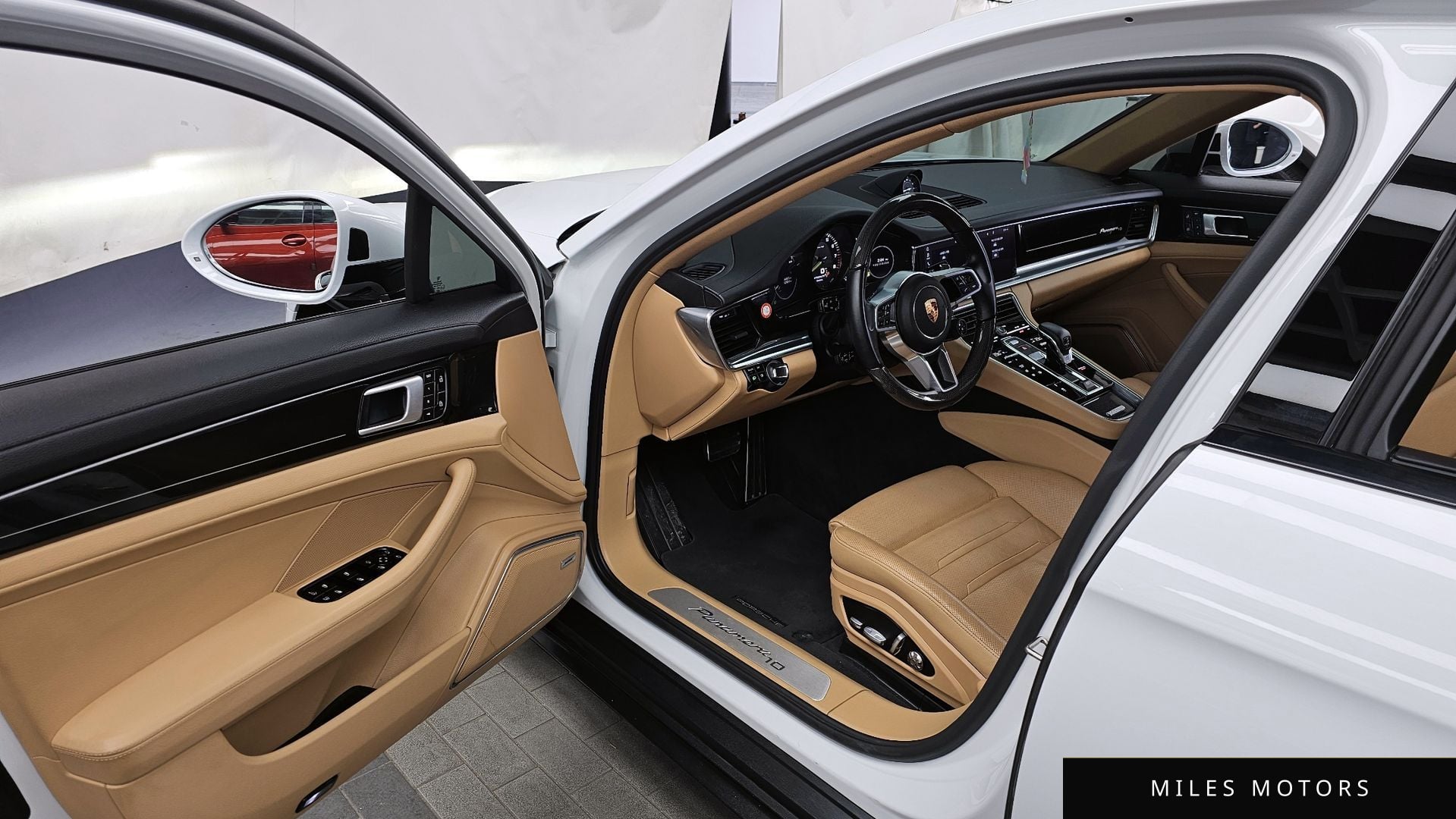 Porsche Panamera 2020 — миниатюра 10