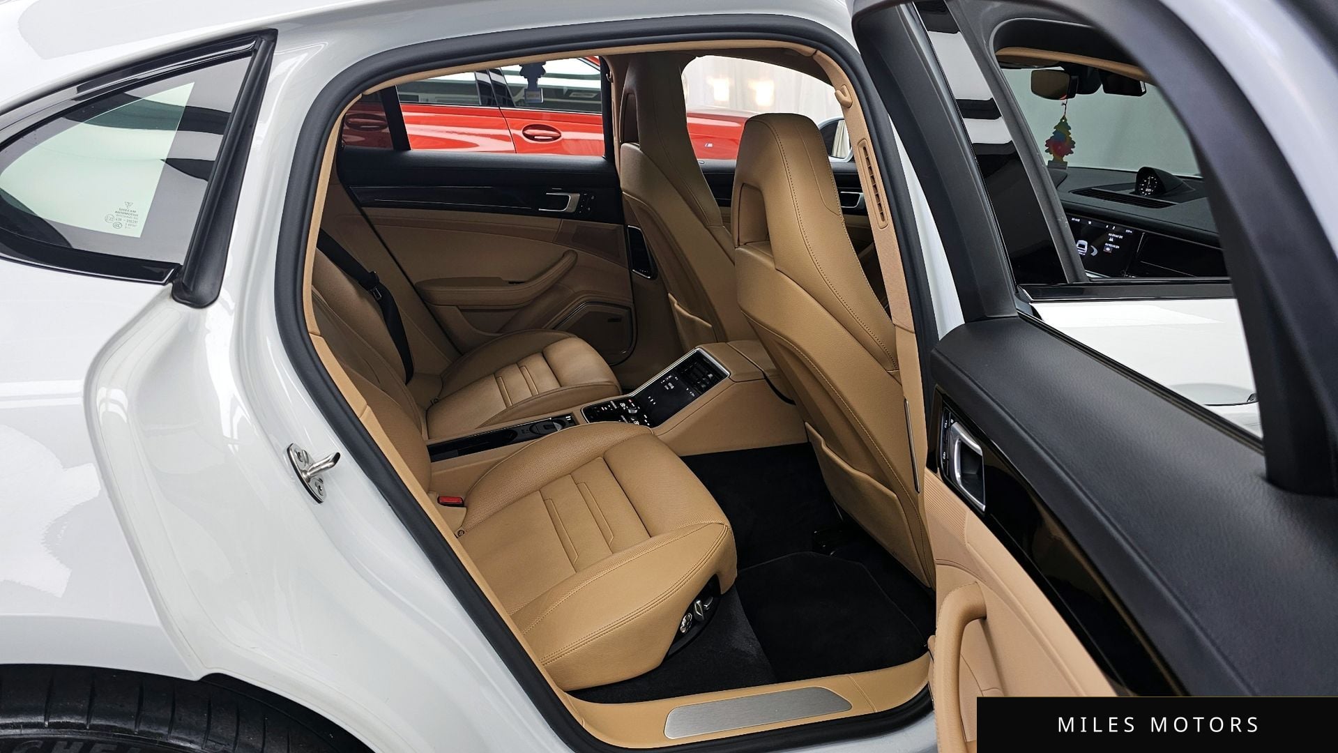 Porsche Panamera 2020 — миниатюра 12