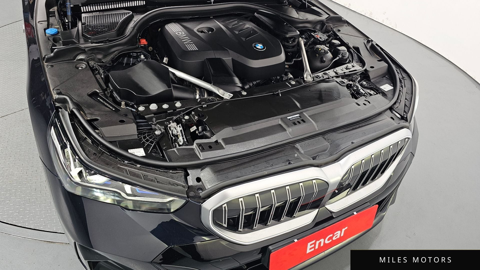 BMW 5 Series (G60) 2025 — миниатюра 6