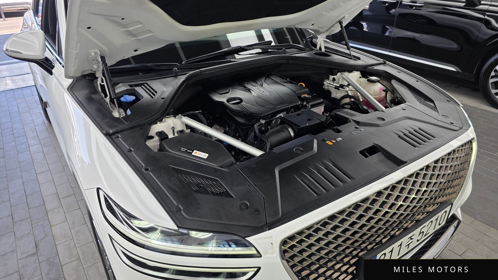 Genesis GV70 2023 — миниатюра 6