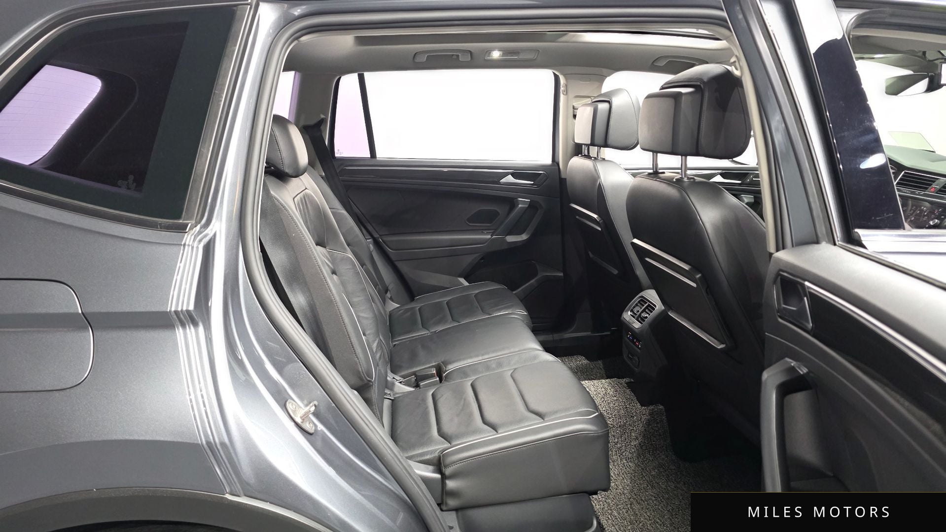 Volkswagen Tiguan 2018 — миниатюра 12