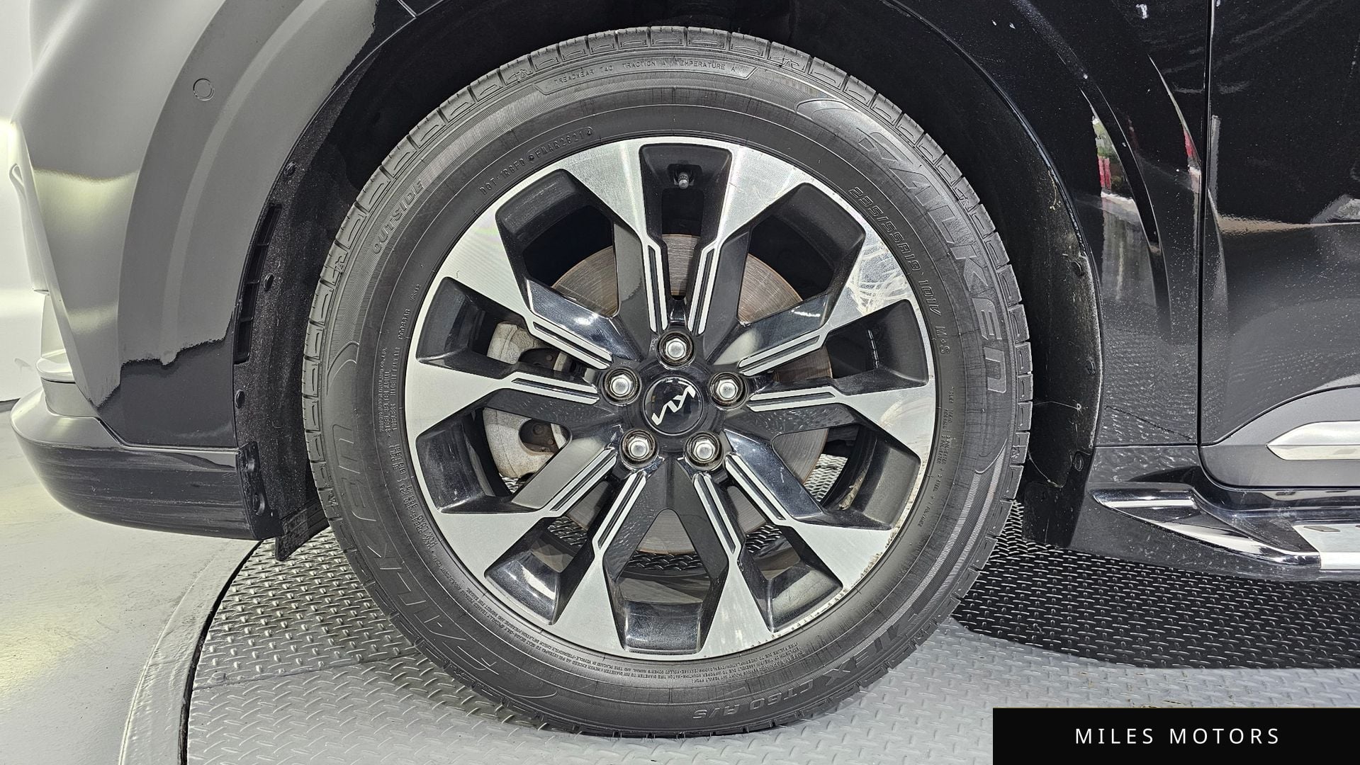Kia Carnival 2023 — миниатюра 5