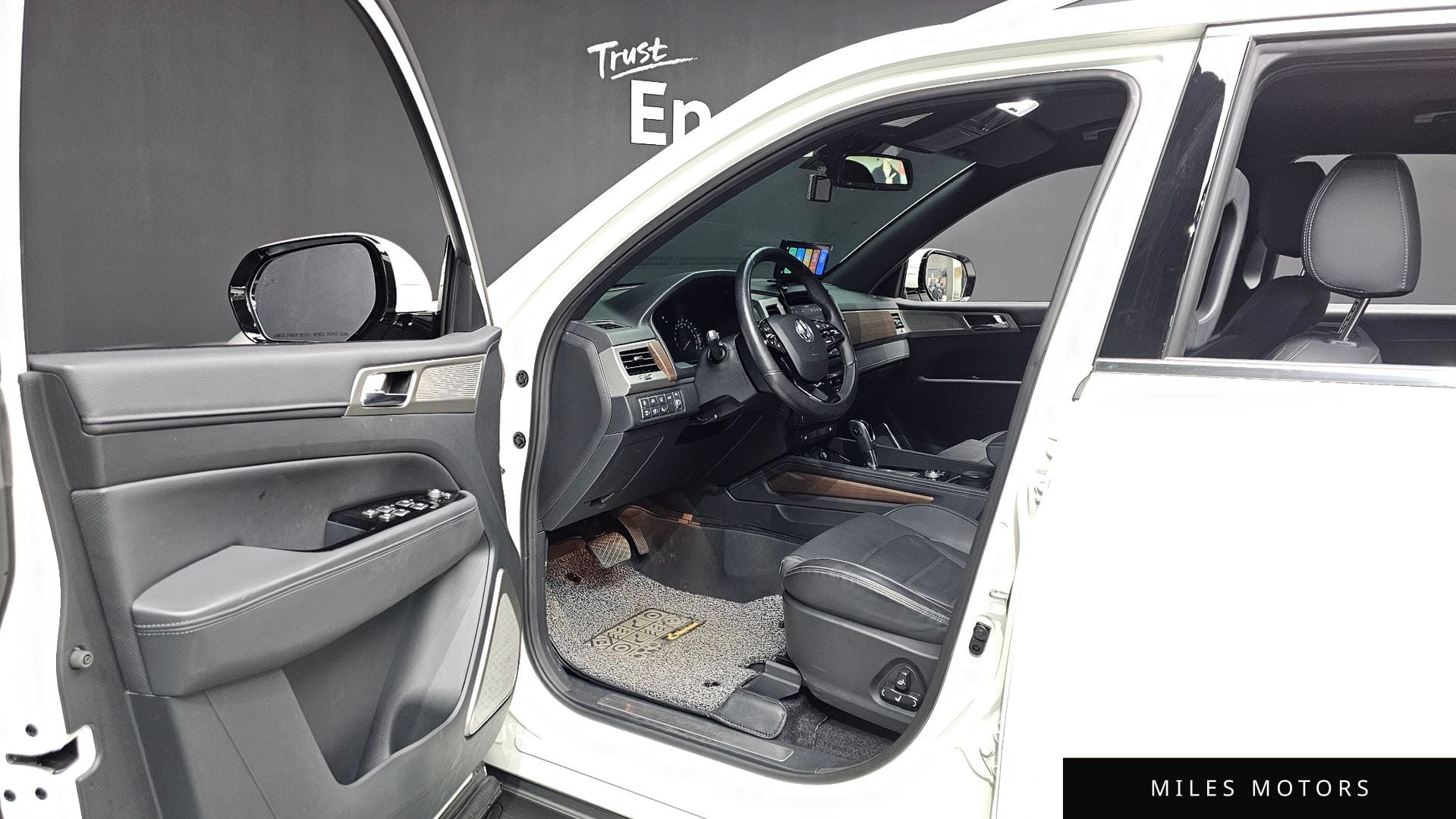 KG Mobility Rexton 2018 — миниатюра 10