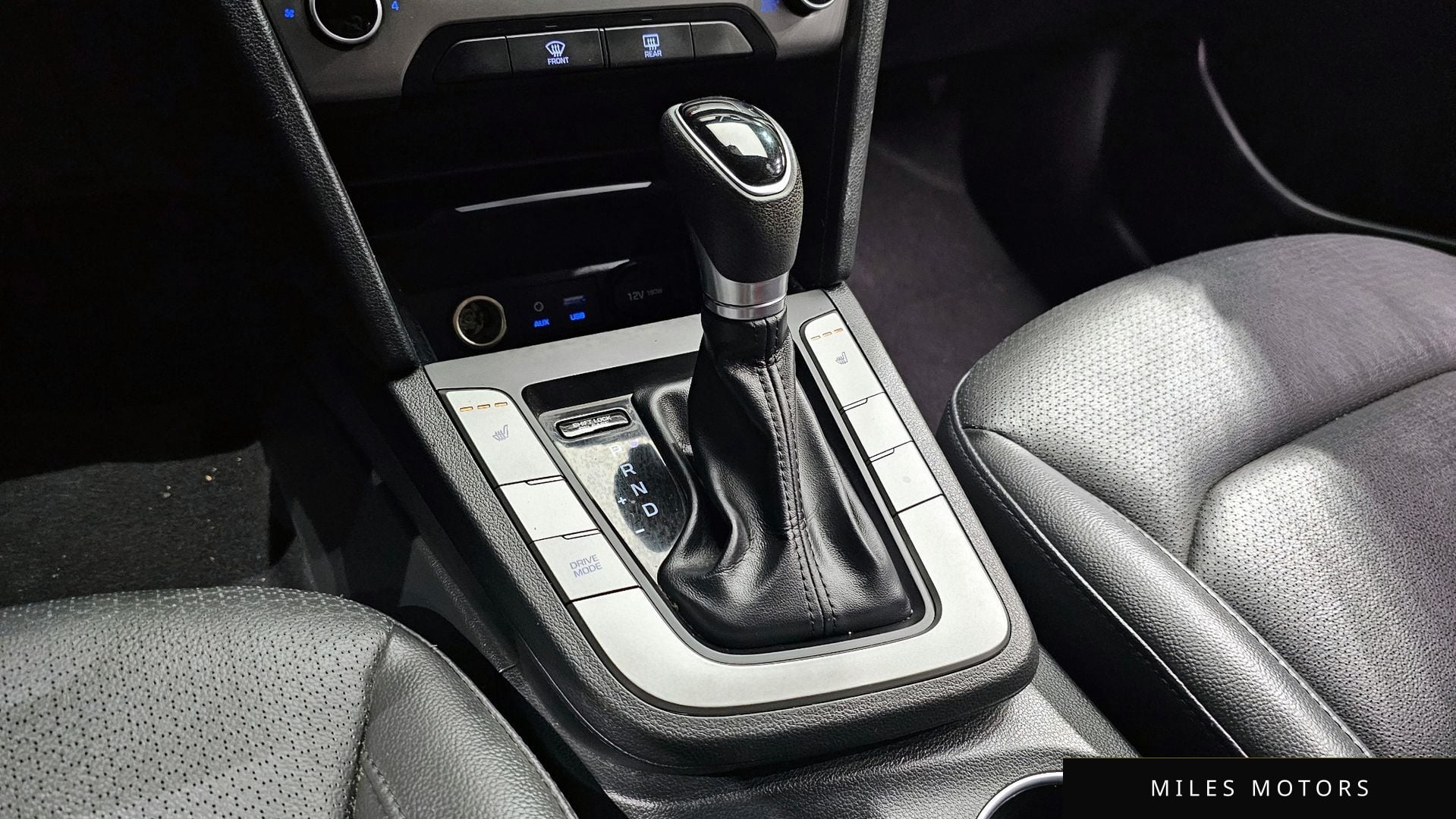 Hyundai AVANTE 2018 — миниатюра 12