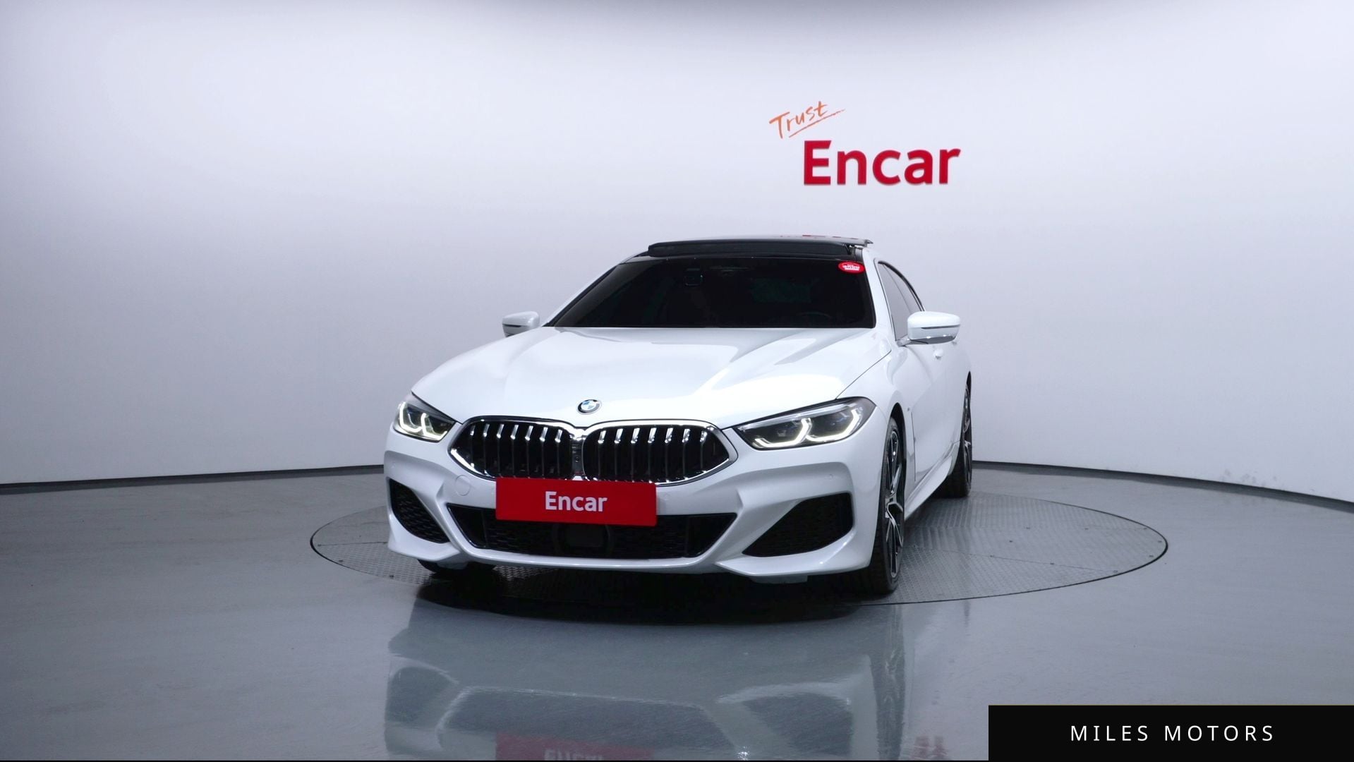 BMW 8 Series (G15) 2022 — миниатюра 3