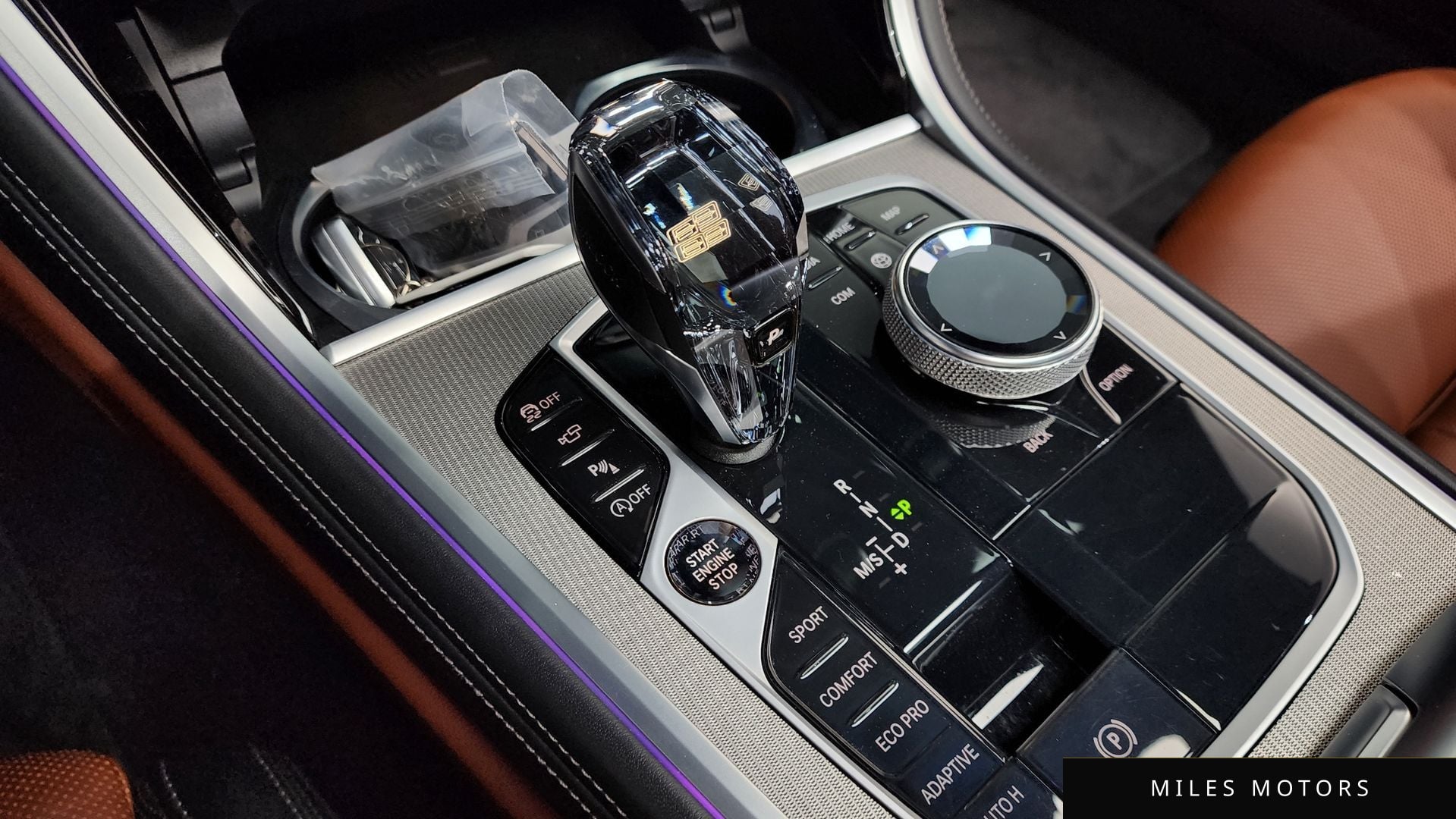 BMW 8 Series (G15) 2022 — миниатюра 12