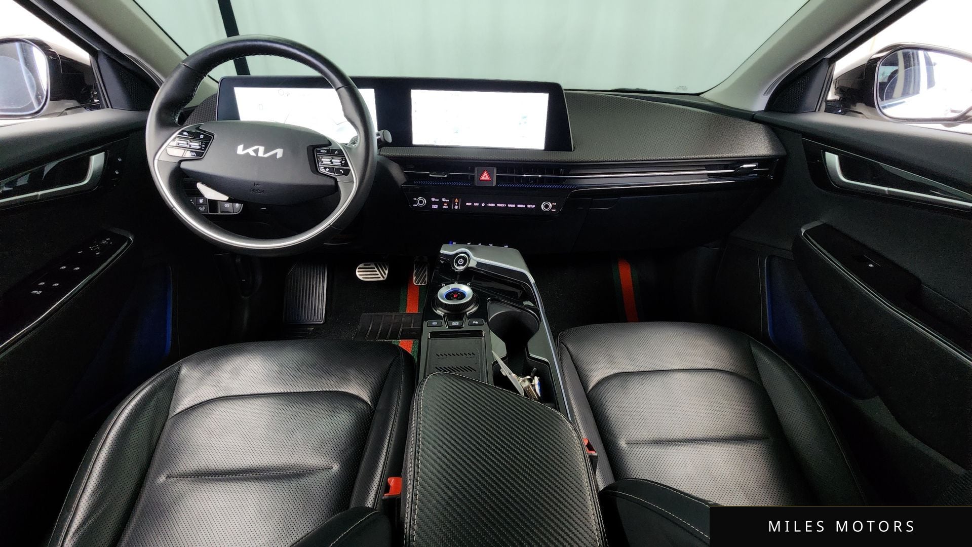 Kia EV6 2022 — миниатюра 10
