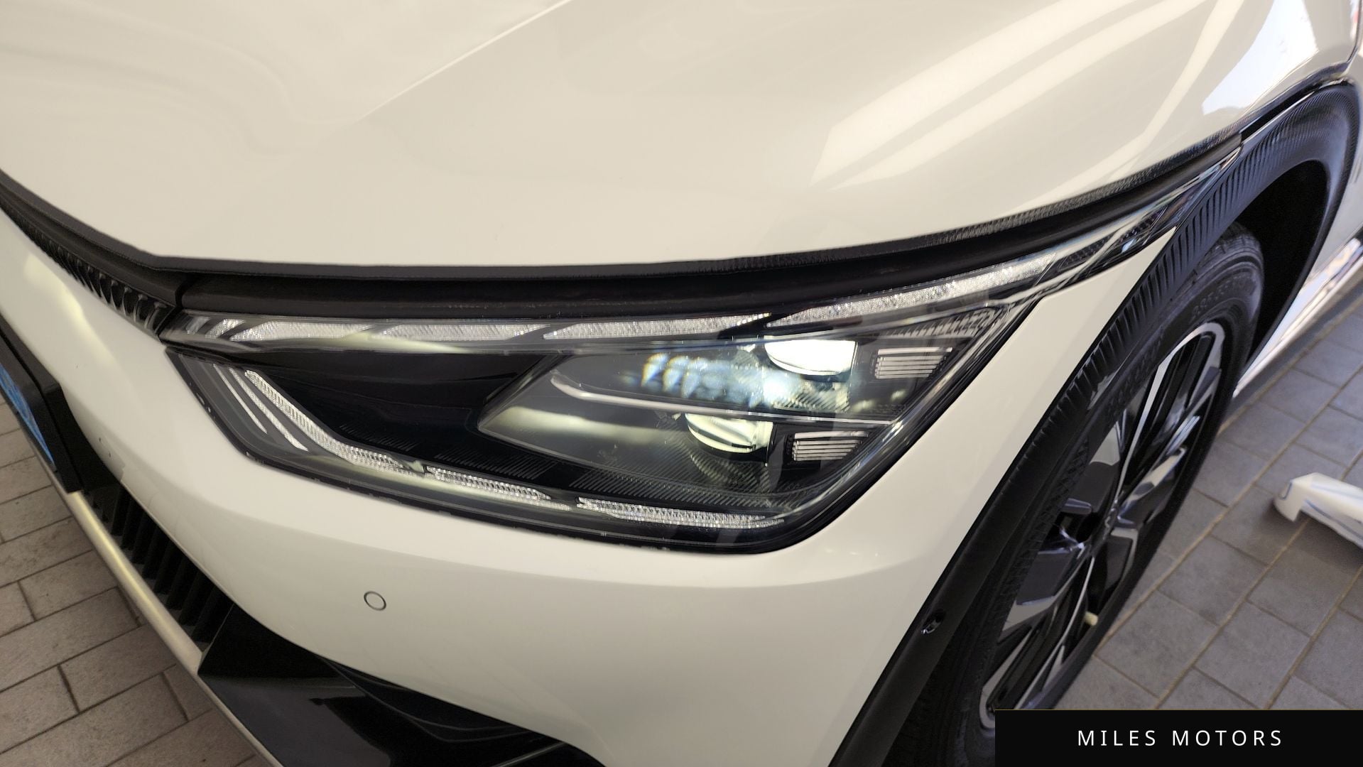 Kia EV6 2022 — миниатюра 8