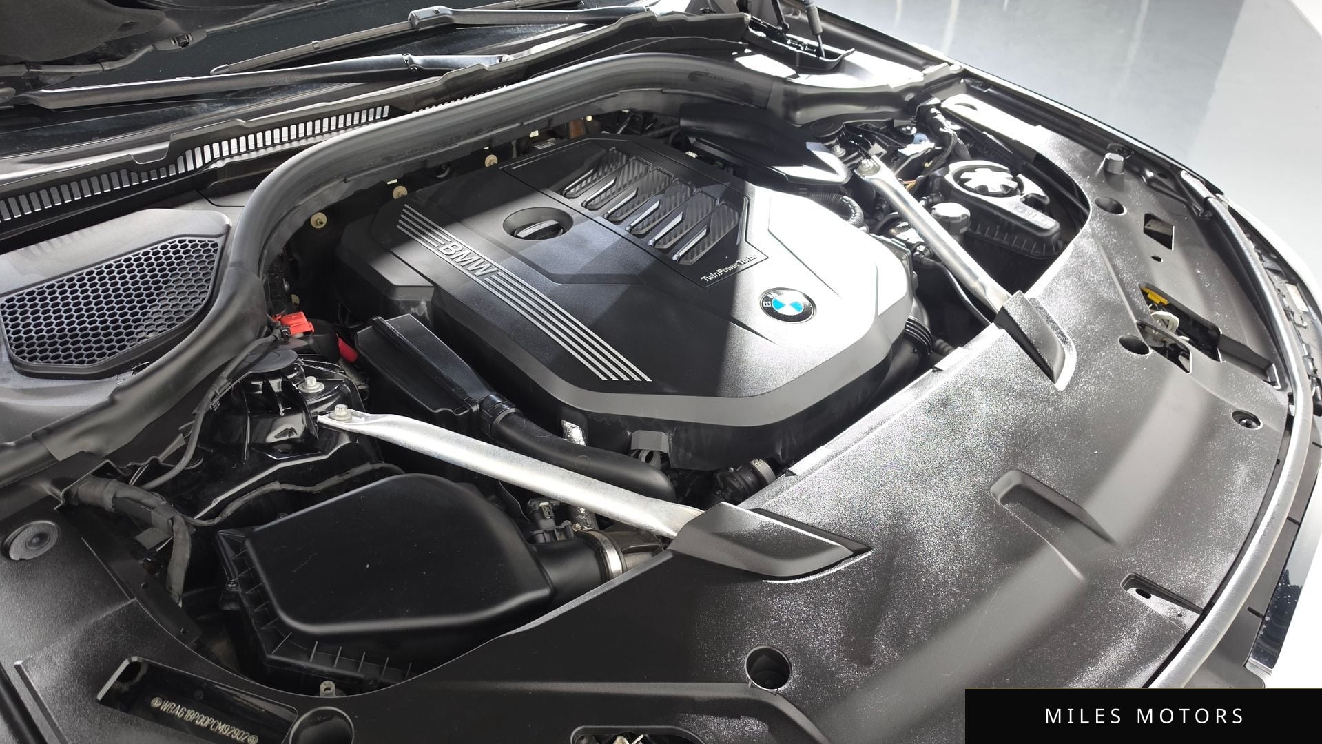BMW 6 Series GT (G32) 2023 — миниатюра 6