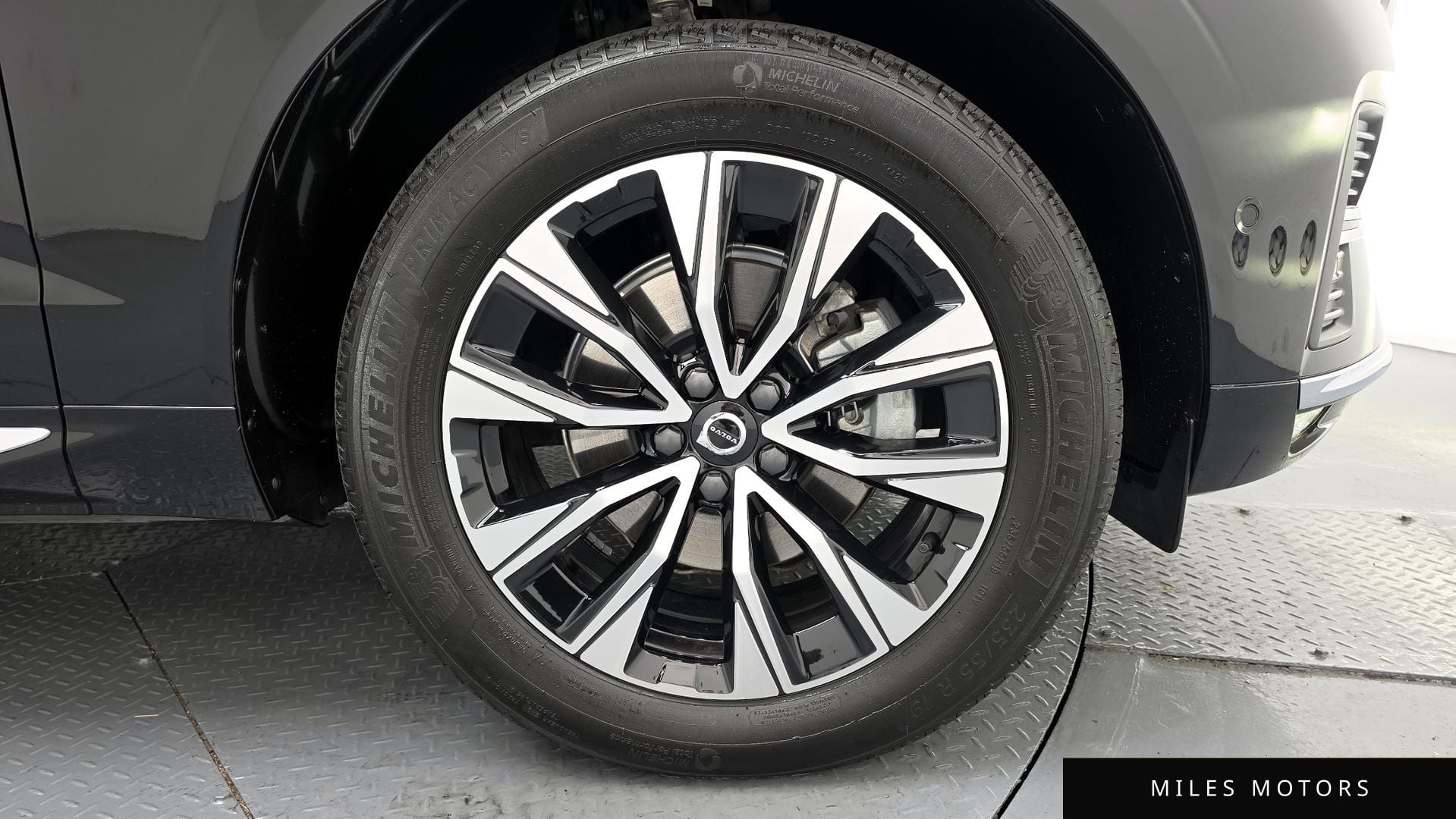 Volvo XC60 2024 — миниатюра 7
