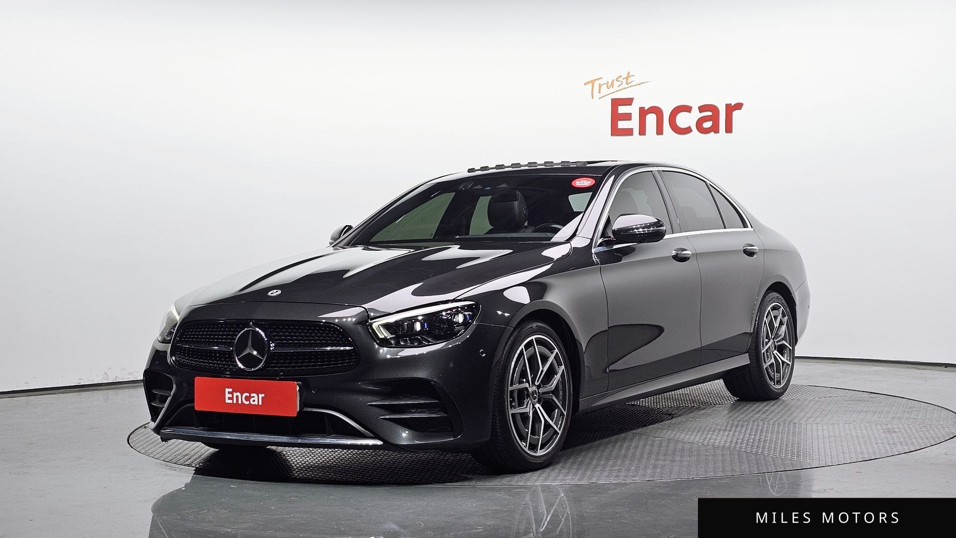 Mercedes-Benz E-Class W213 2022 — фото 1 из 12