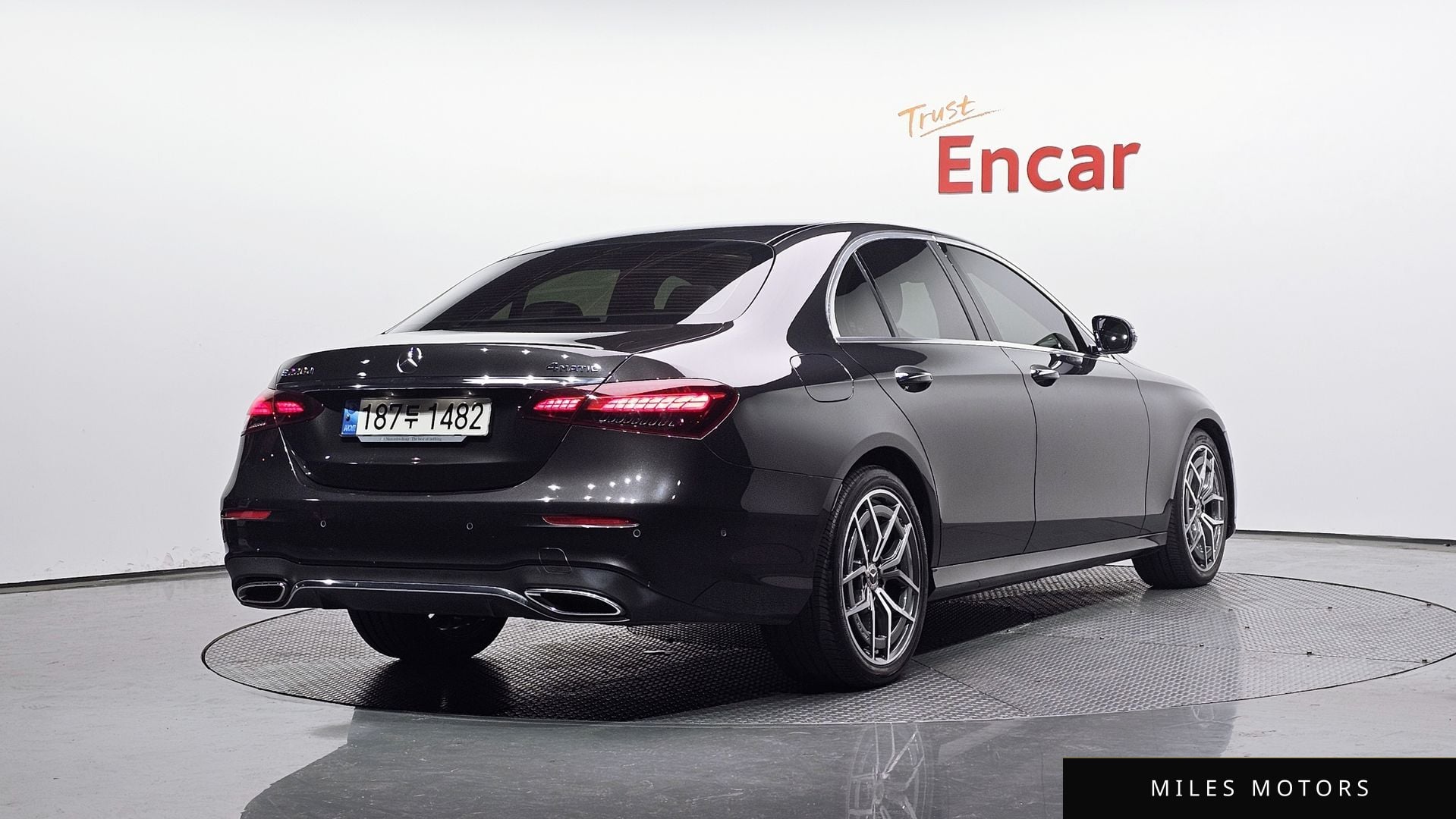 Mercedes-Benz E-Class W213 2022 — миниатюра 2