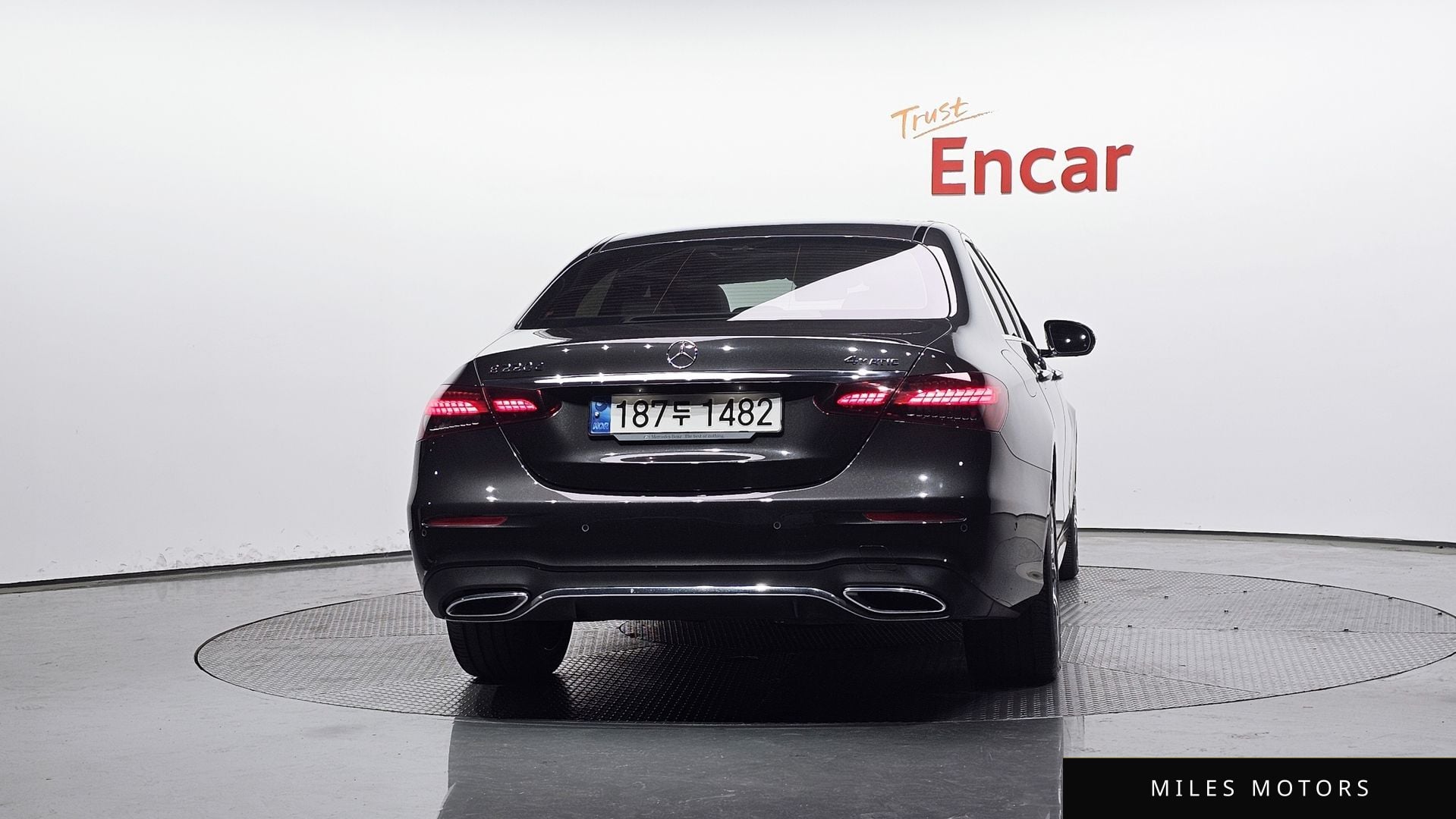 Mercedes-Benz E-Class W213 2022 — миниатюра 4