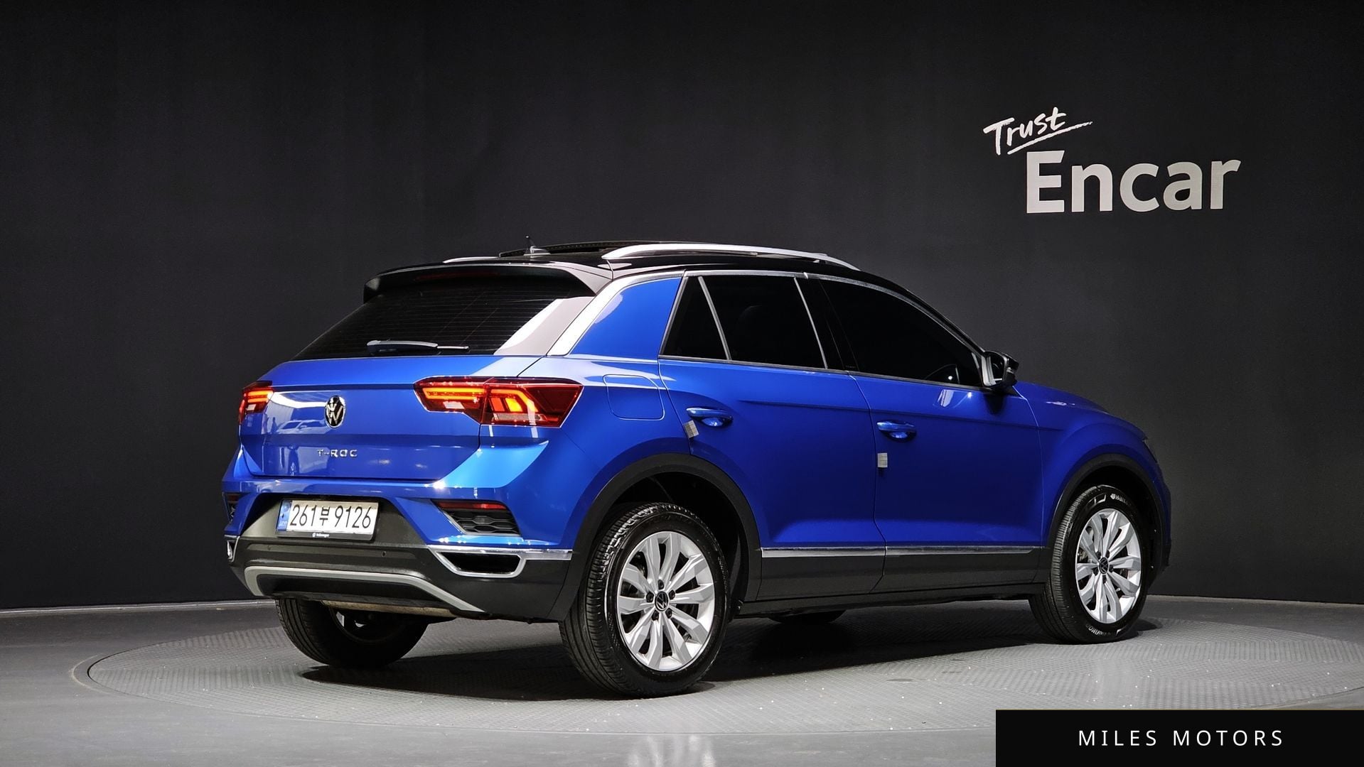 Volkswagen T-Roc 2022 — миниатюра 2