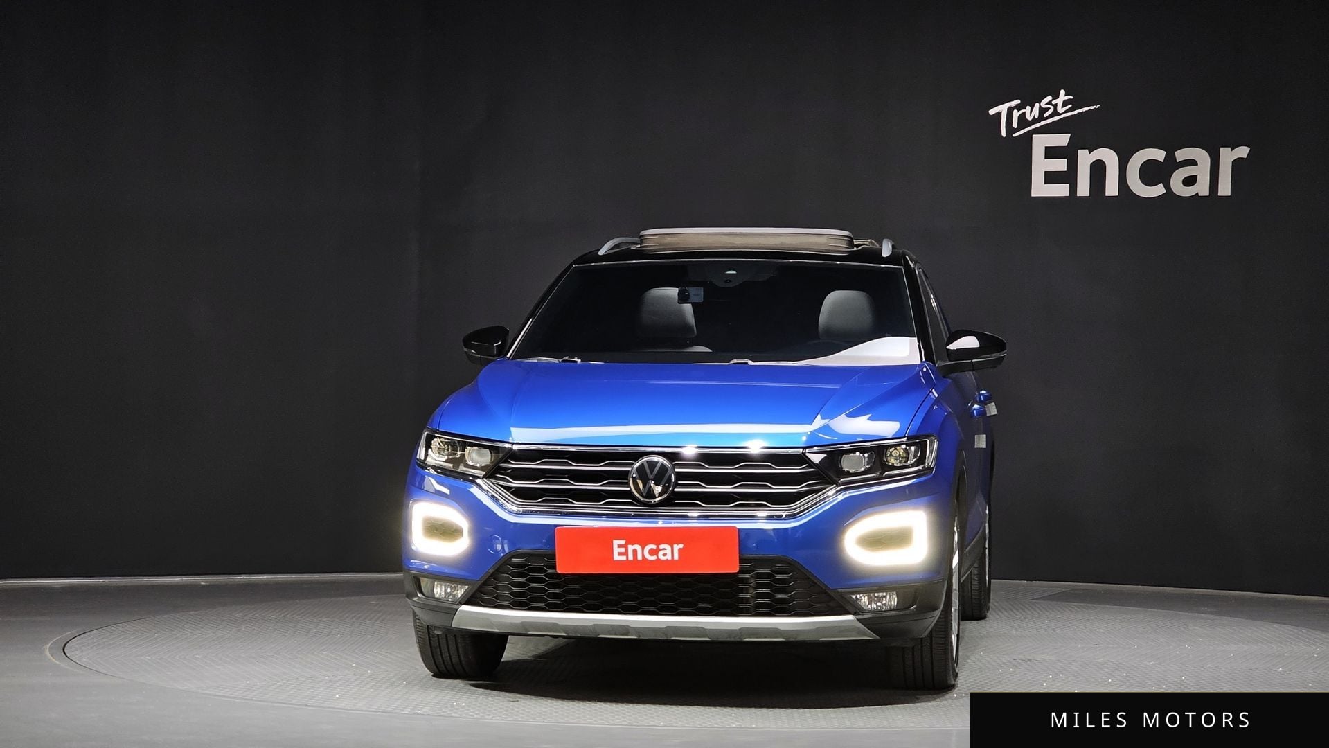 Volkswagen T-Roc 2022 — миниатюра 3