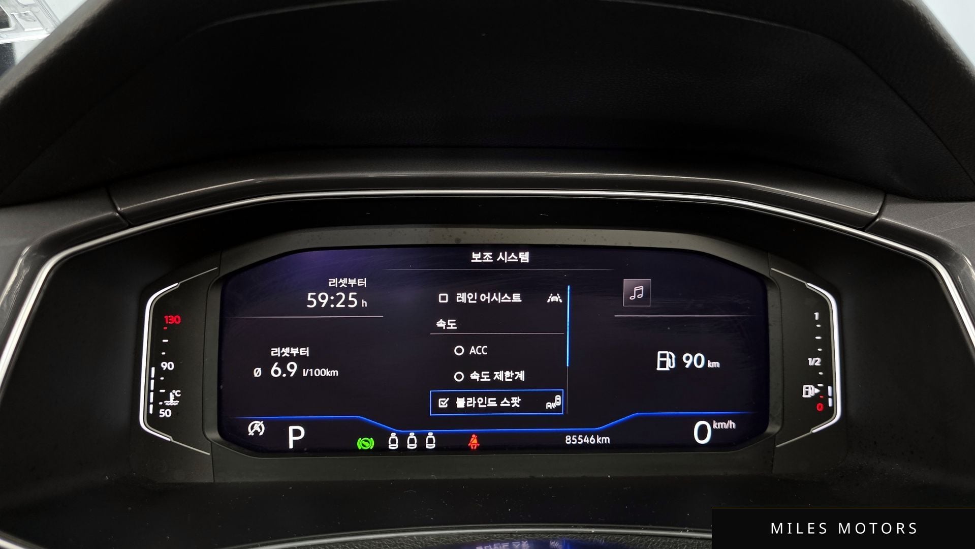 Volkswagen T-Roc 2022 — миниатюра 8