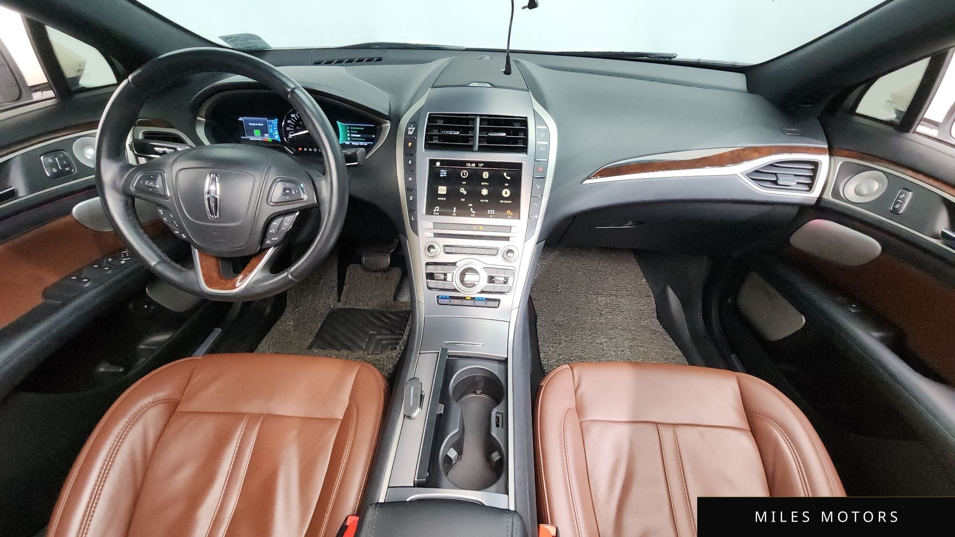 Lincoln MKZ 2019 — миниатюра 10