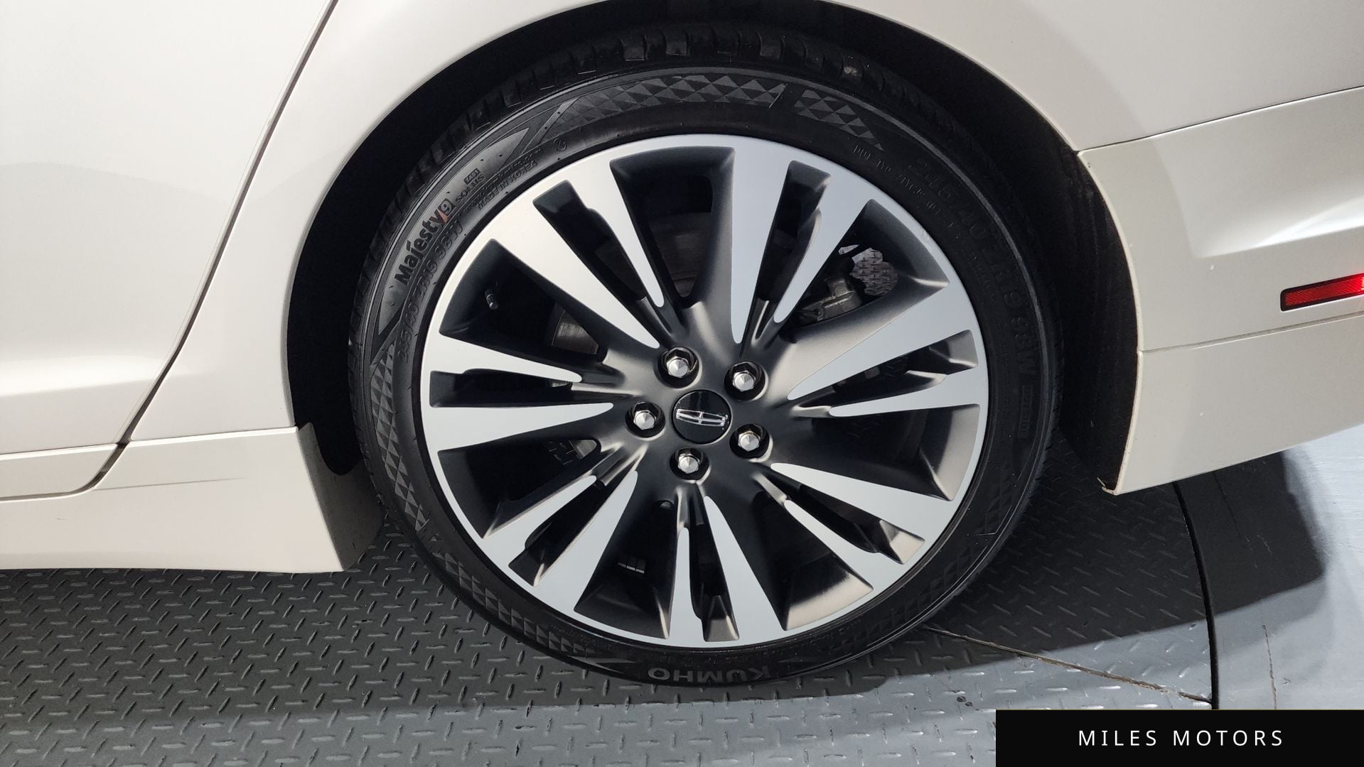 Lincoln MKZ 2019 — миниатюра 7
