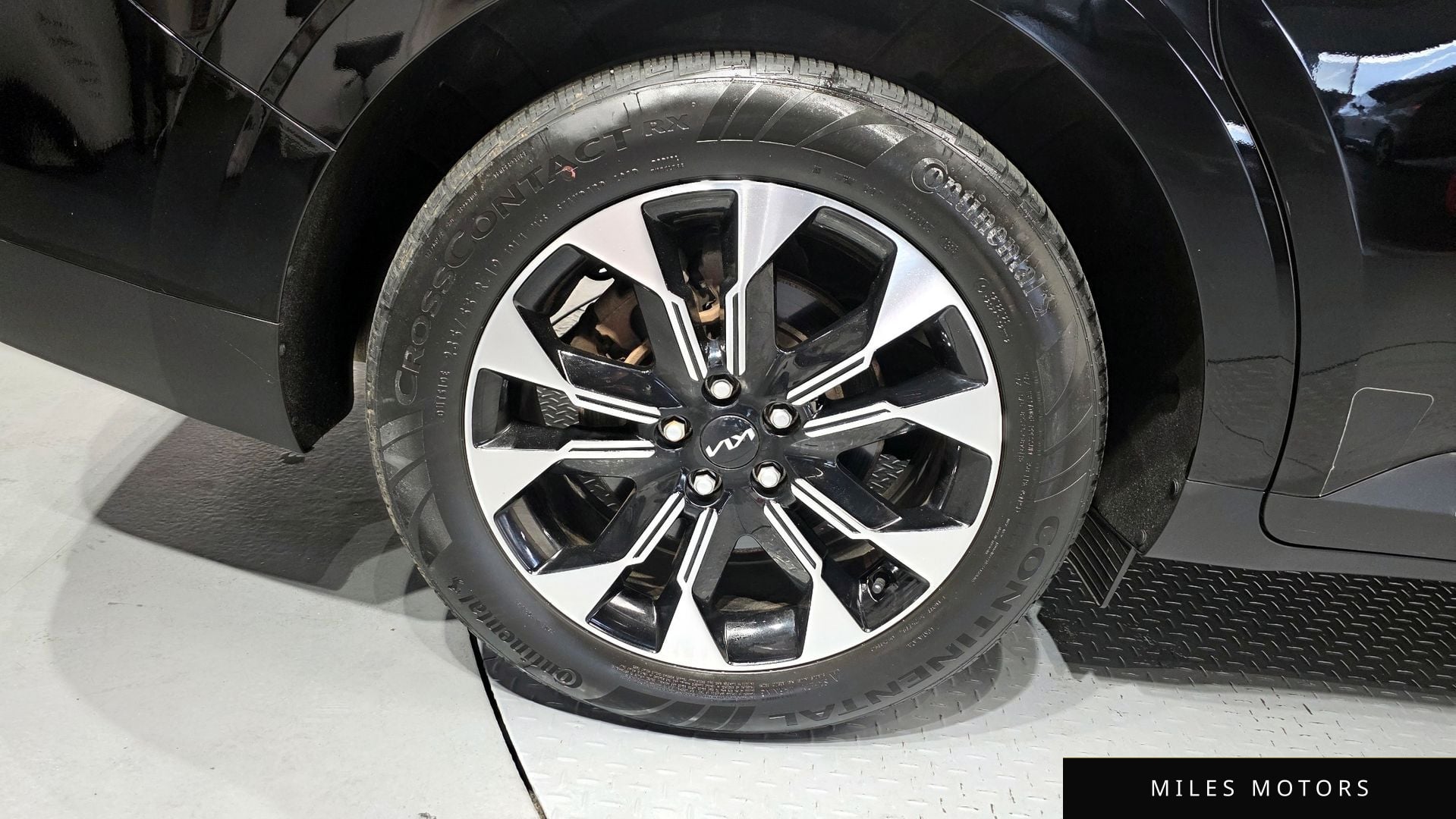 Kia Carnival 2023 — миниатюра 5