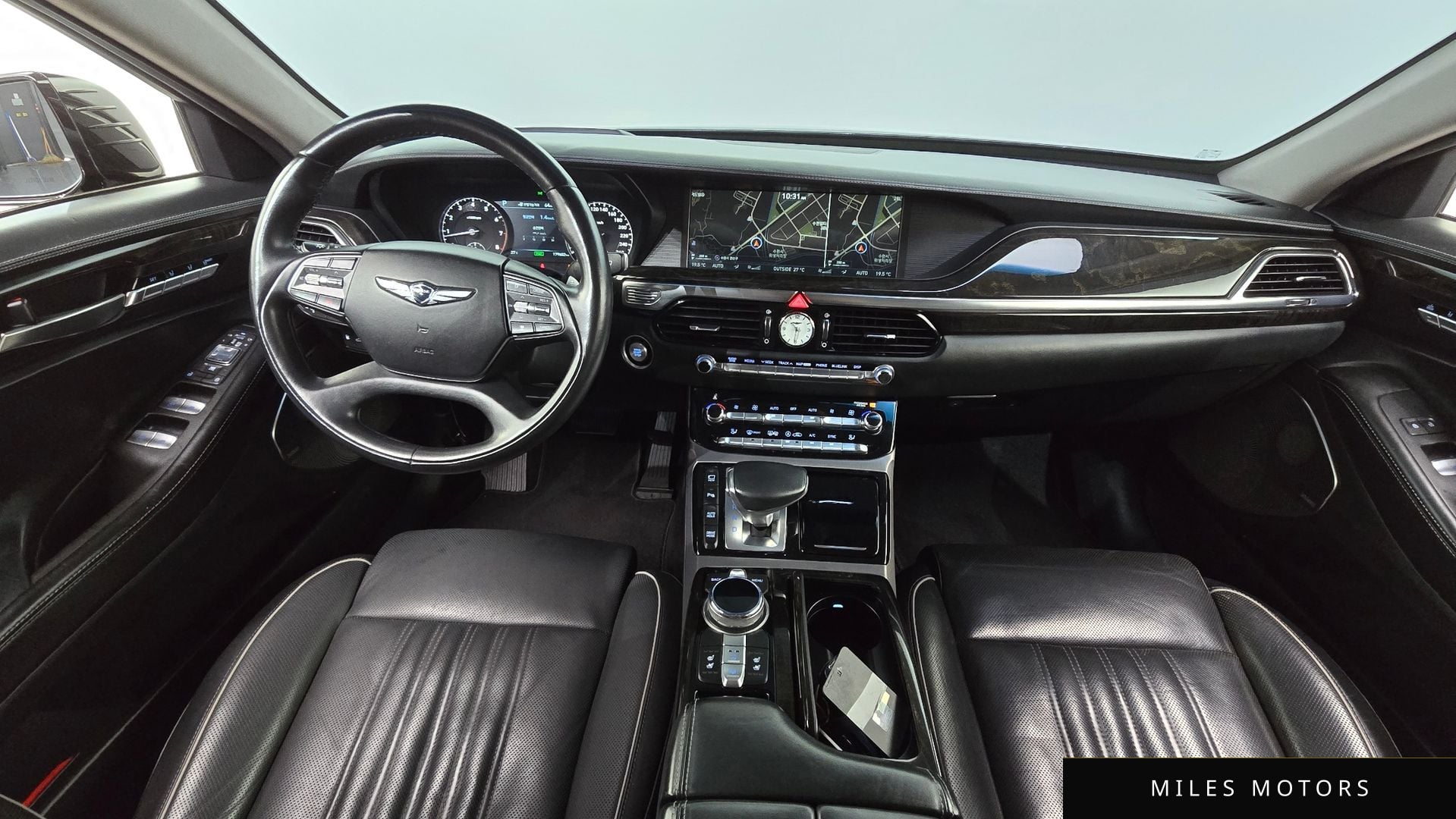 Genesis EQ900 2018 — миниатюра 10