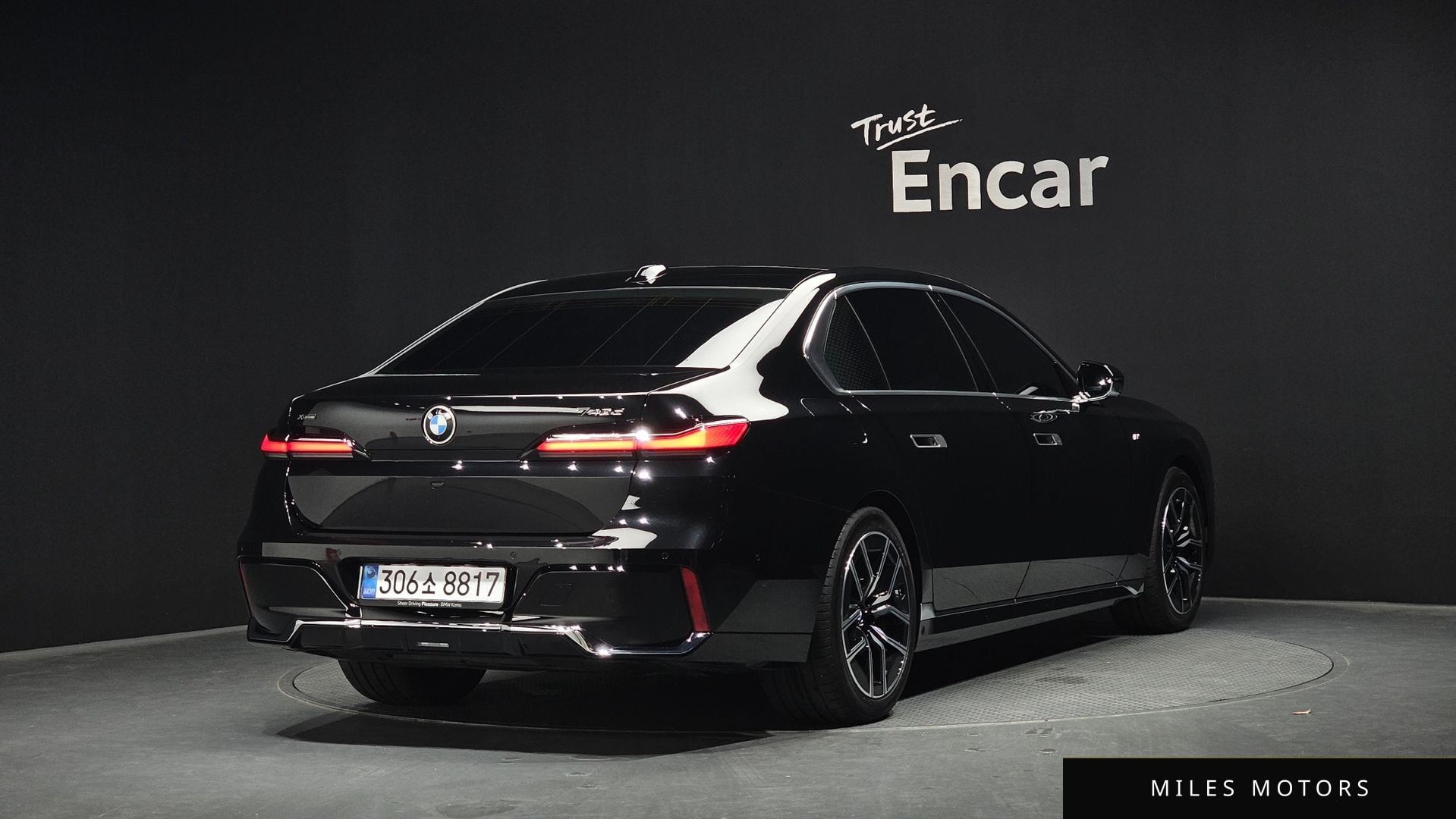 BMW 7 Series (G70) 2025 — миниатюра 2