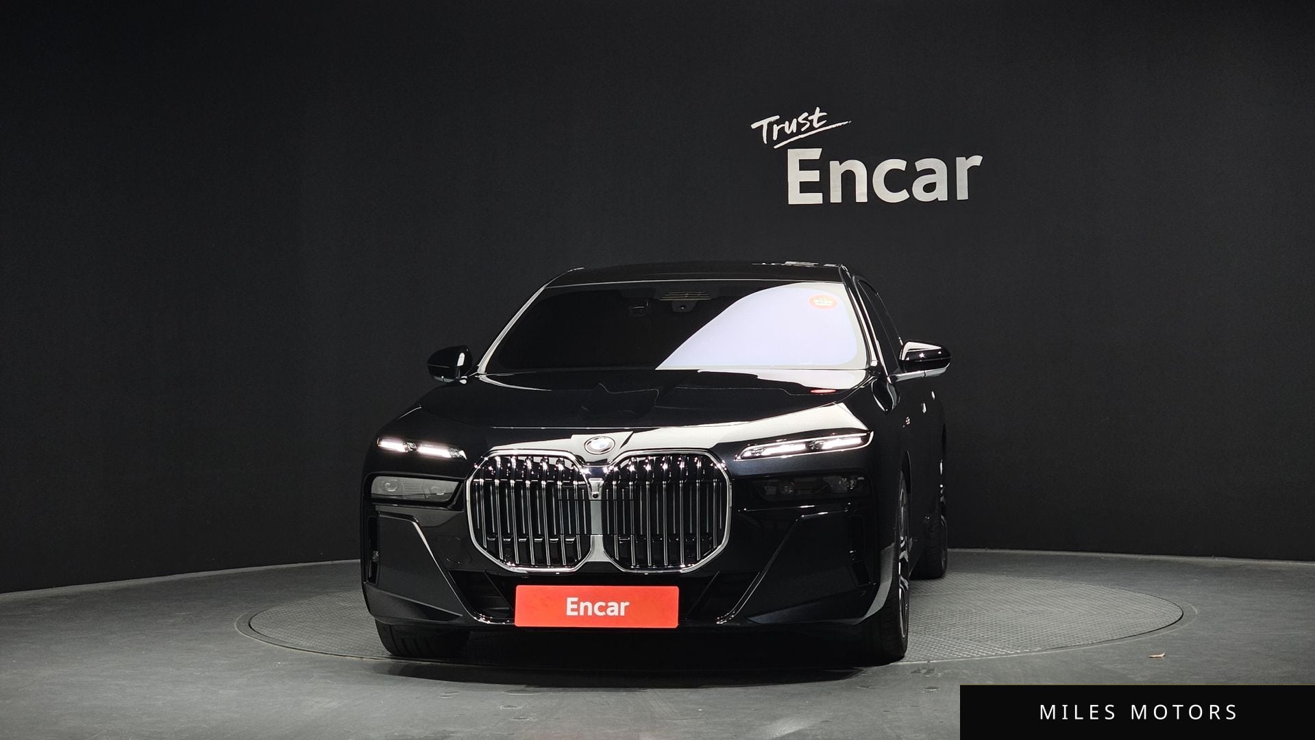 BMW 7 Series (G70) 2025 — миниатюра 3