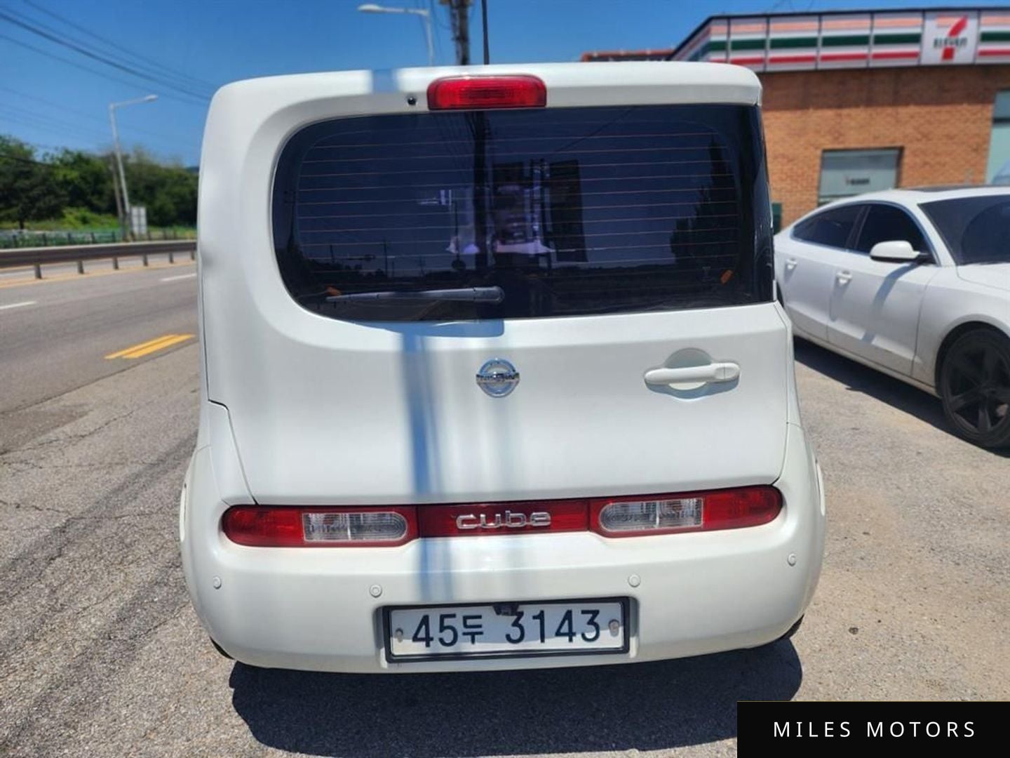 Nissan Cube 2012 — миниатюра 4