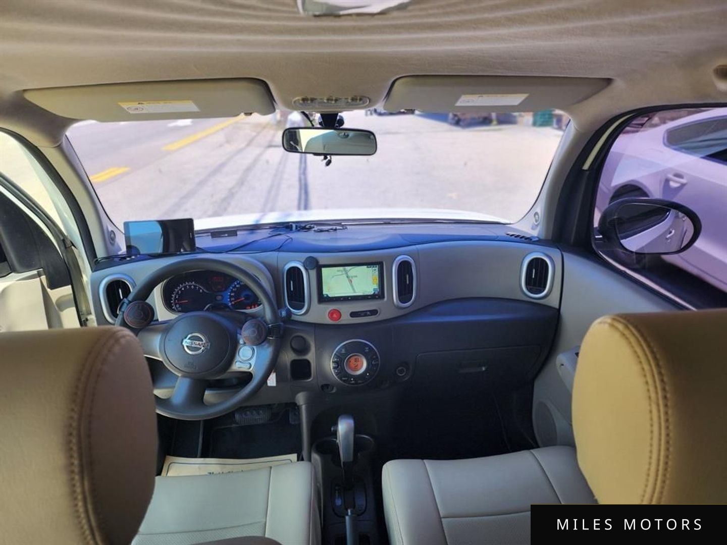 Nissan Cube 2012 — миниатюра 10