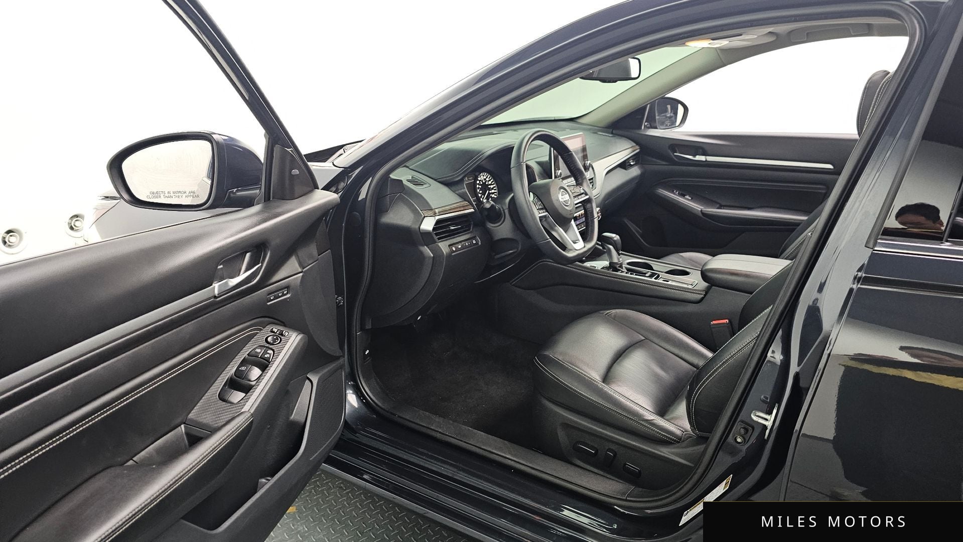 Nissan Altima 2019 — миниатюра 10