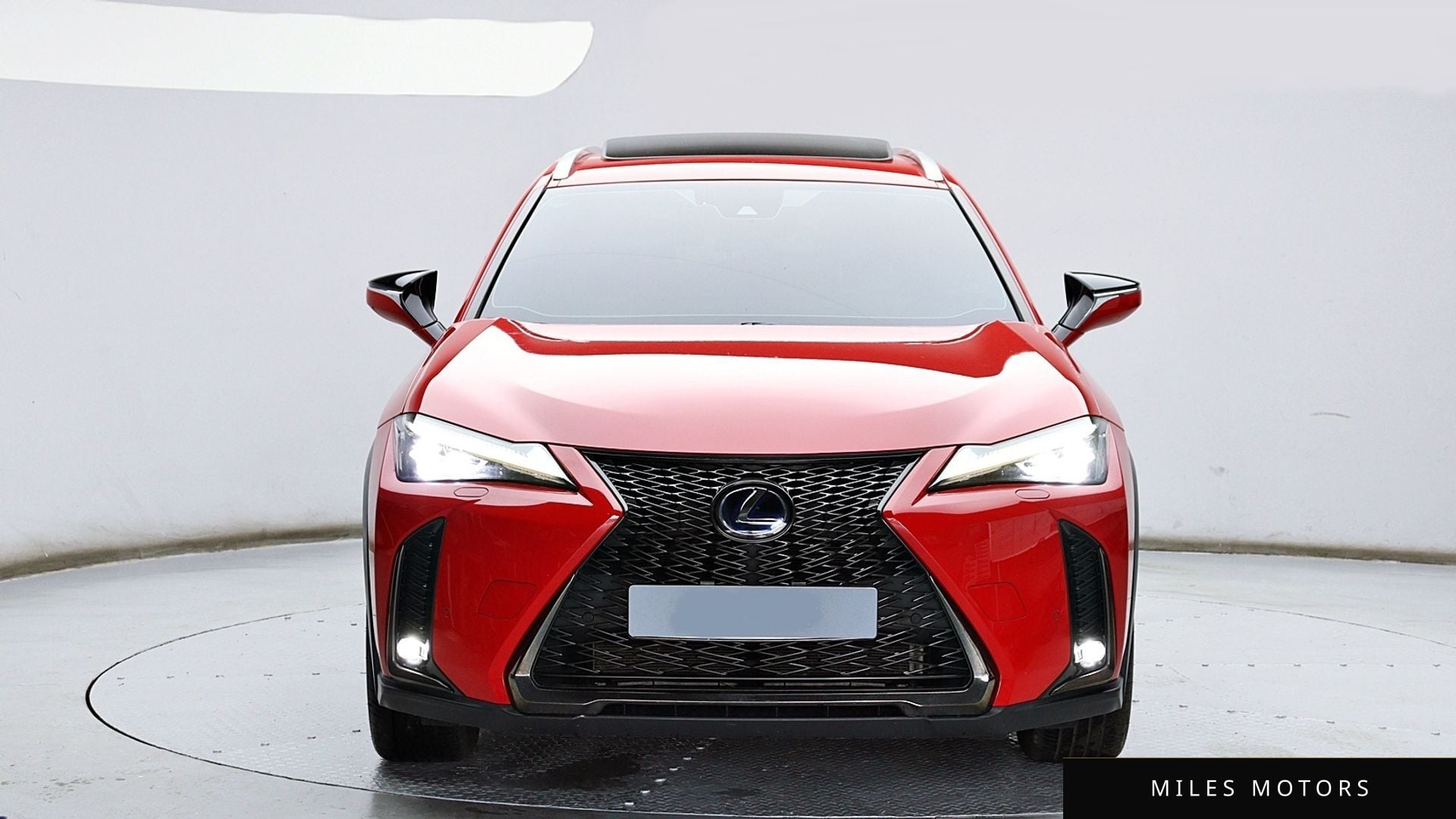 Лексус UX250h 2020 — миниатюра 2