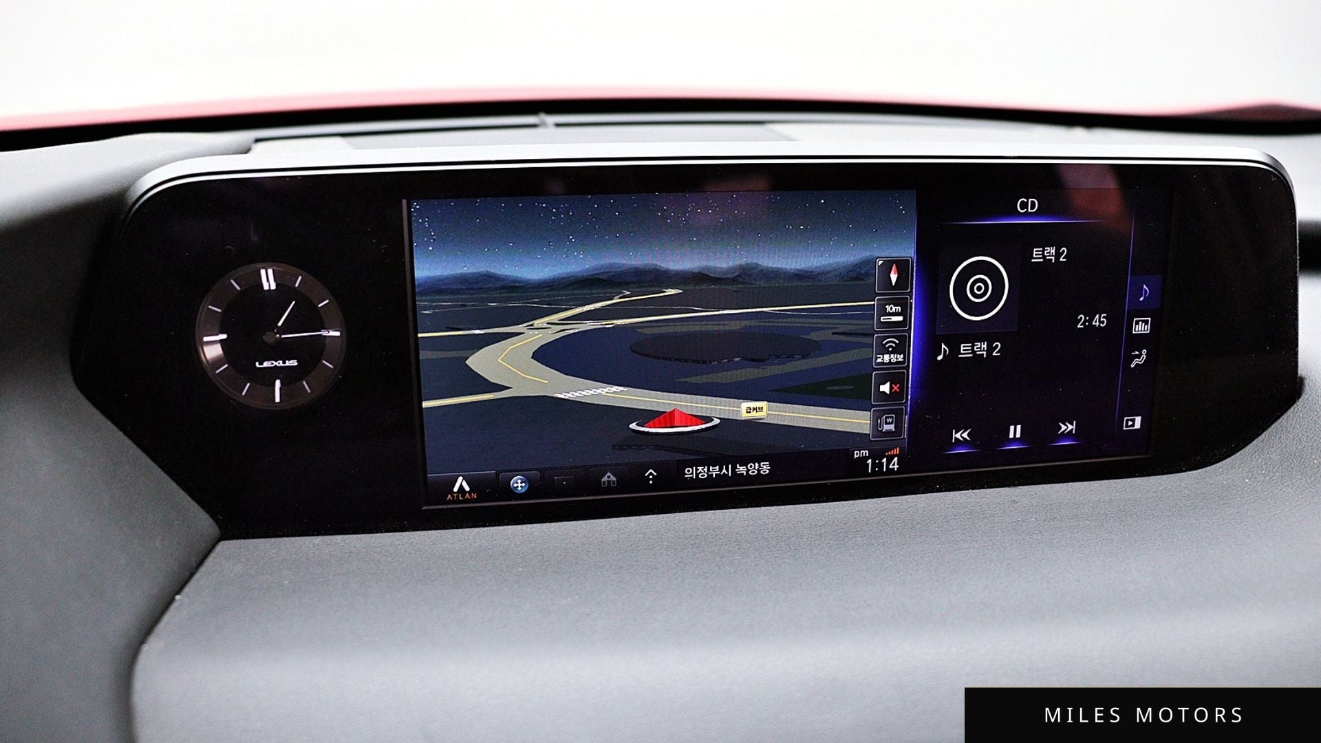 Лексус UX250h 2020 — миниатюра 11