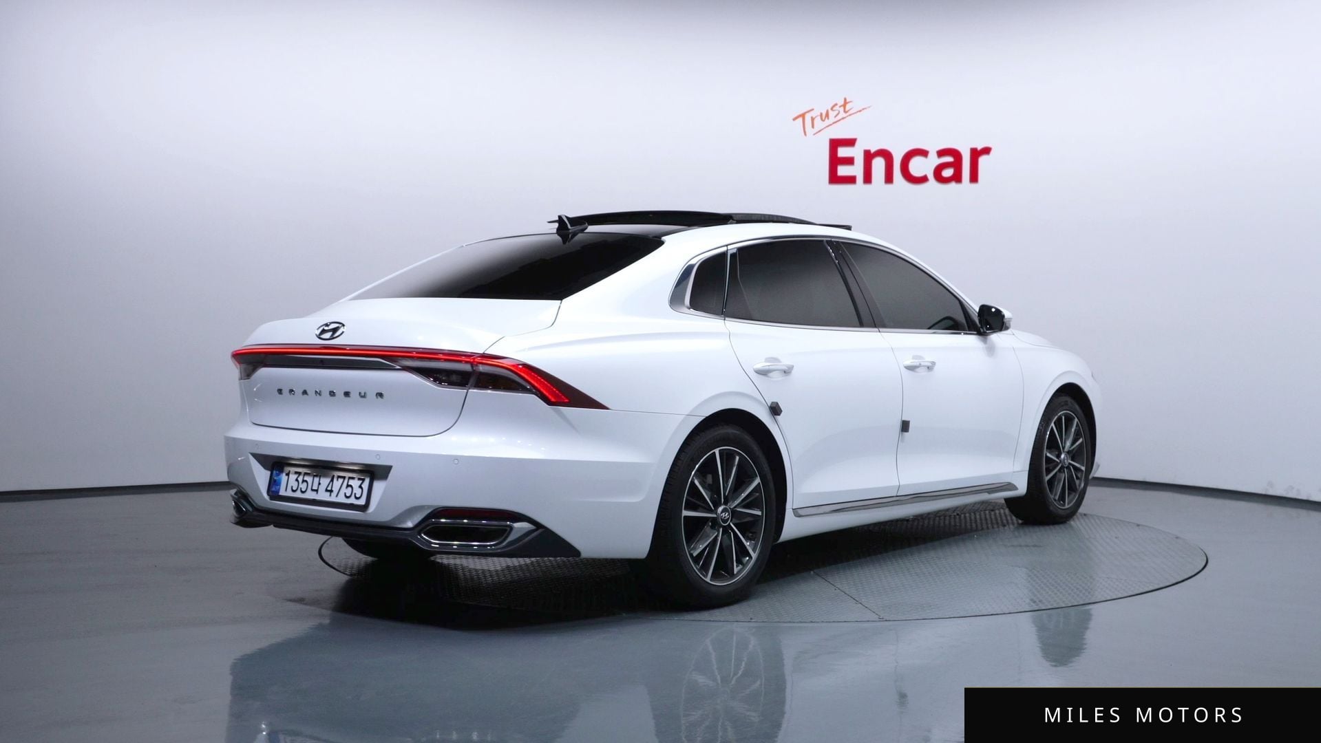 Hyundai Grandeur 2023 — миниатюра 2