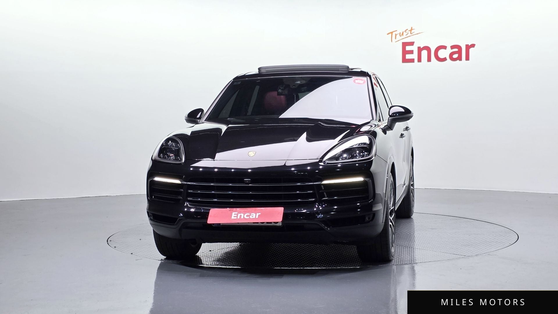 Porsche Cayenne 2019 — миниатюра 3