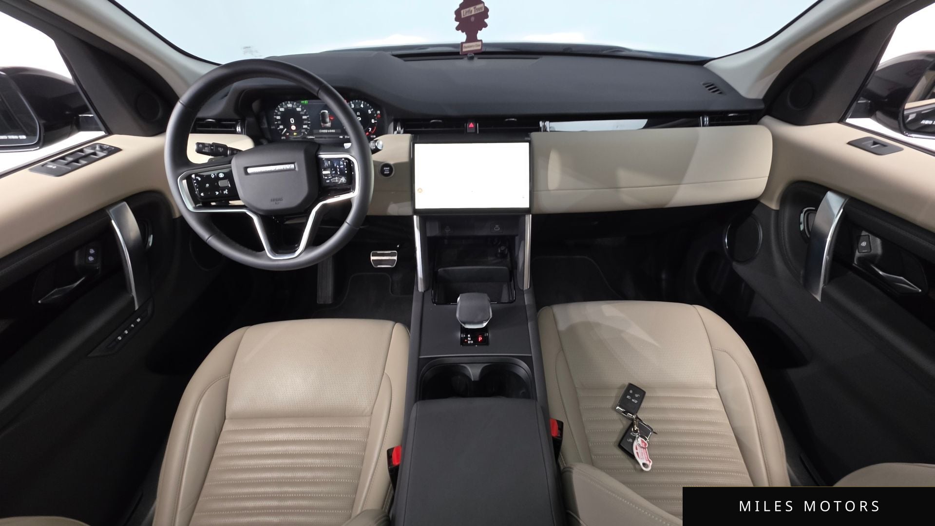 Land Rover Discovery Sport 2025 — миниатюра 9