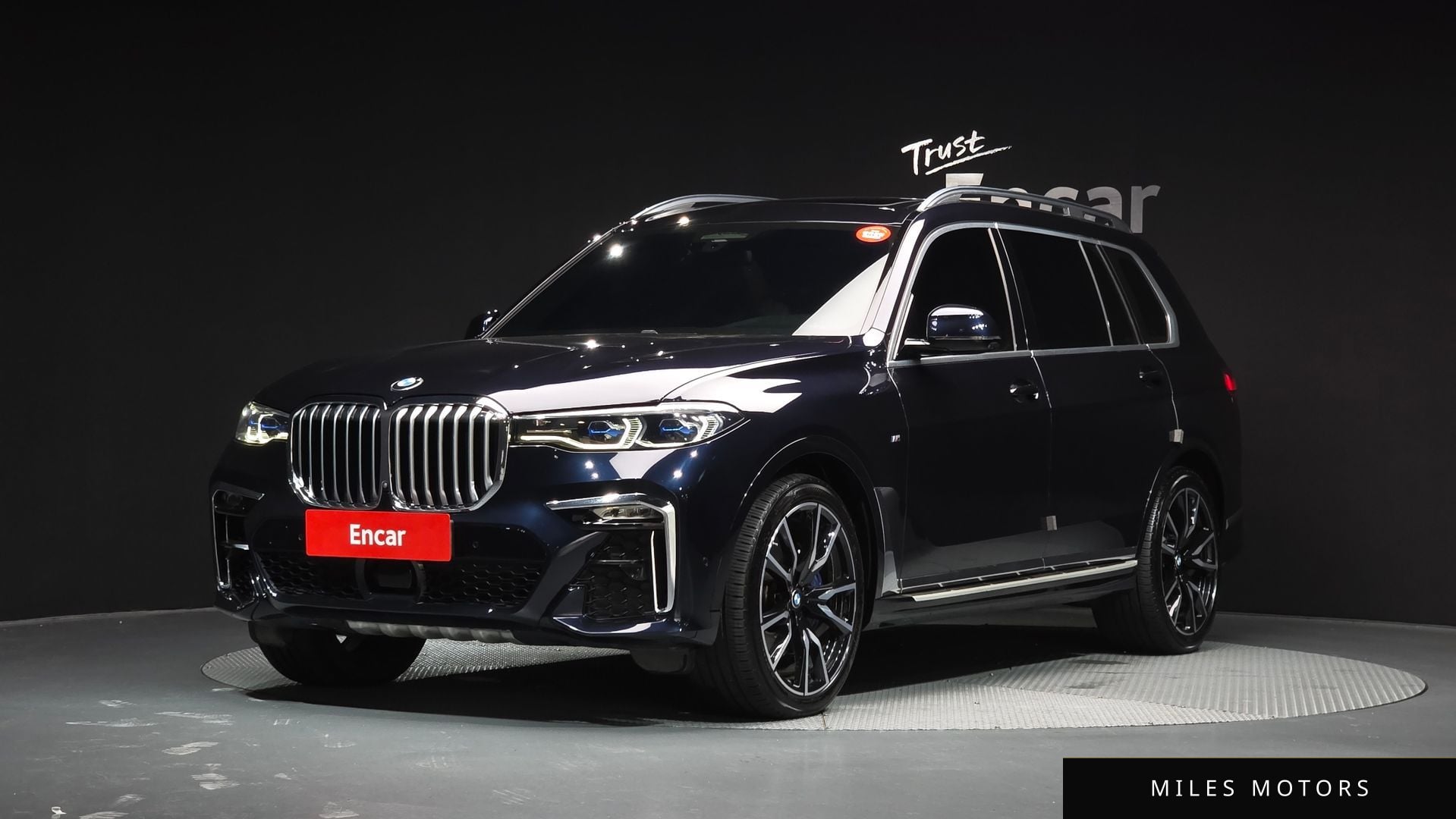 BMW X7 (G07) 2021 — фото 1 из 12
