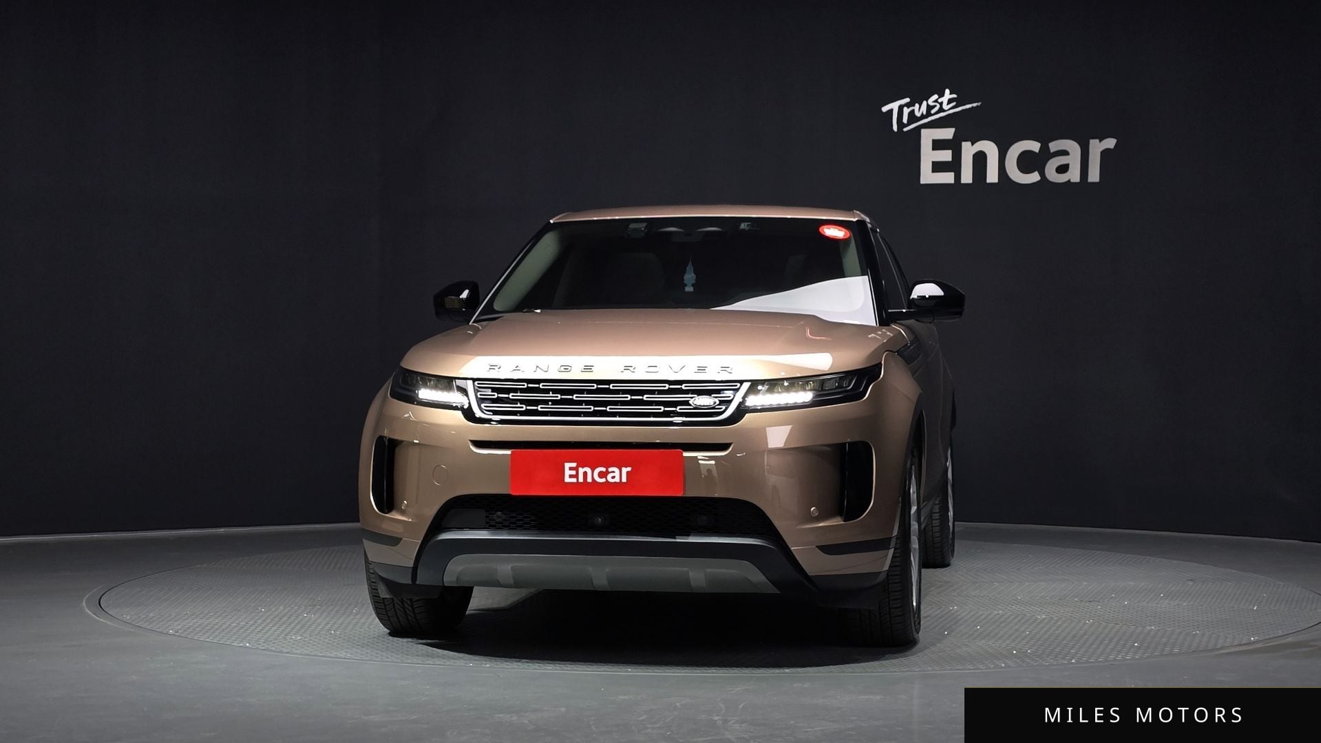 Land Rover Range Rover Evoque 2025 — миниатюра 3