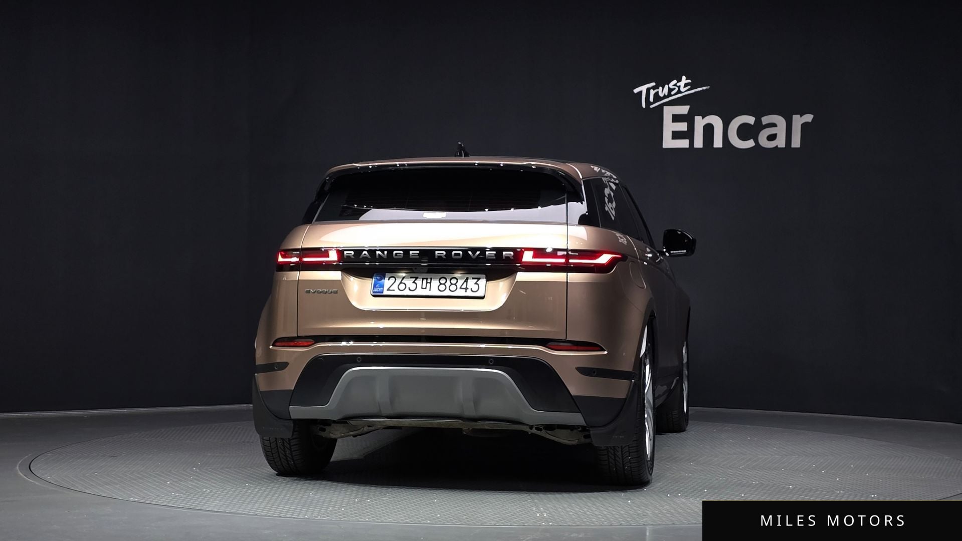 Land Rover Range Rover Evoque 2025 — миниатюра 4