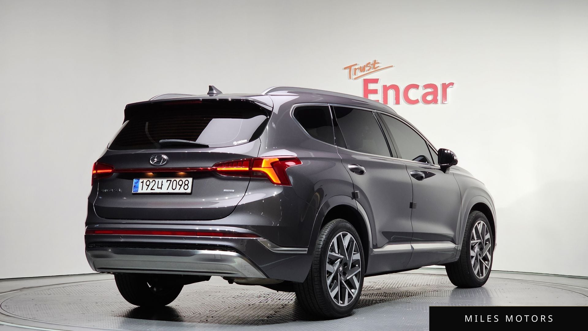 Hyundai Santafe 2023 — миниатюра 2