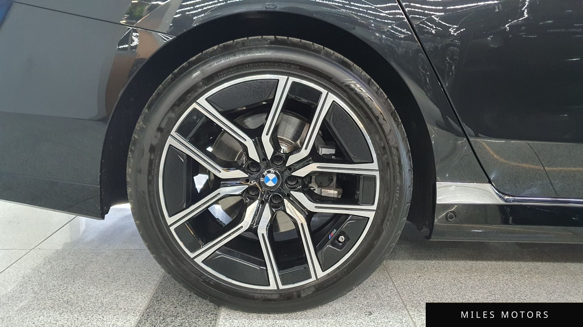 BMW 7 Series (G70) 2025 — миниатюра 5