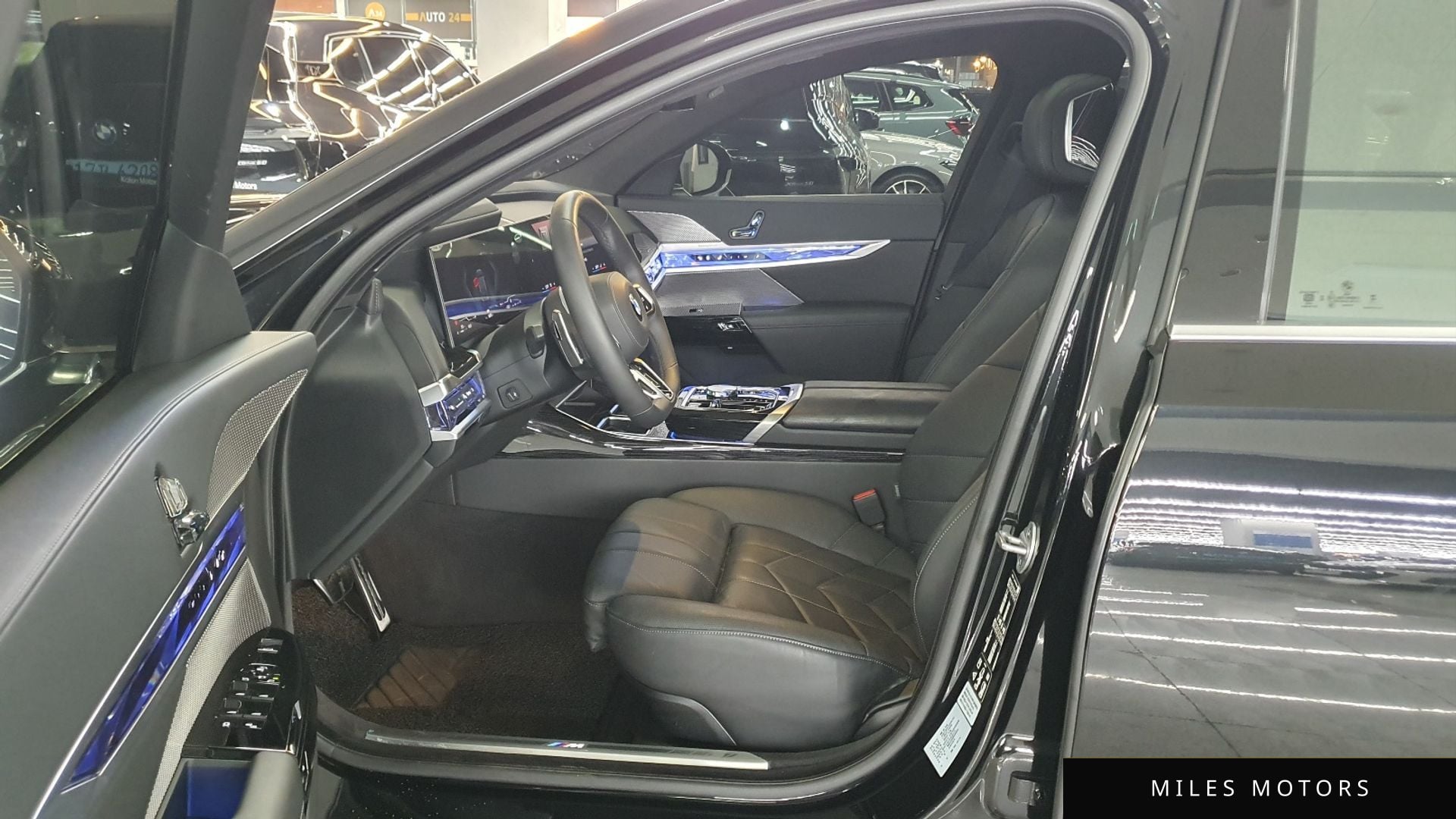 BMW 7 Series (G70) 2025 — миниатюра 11