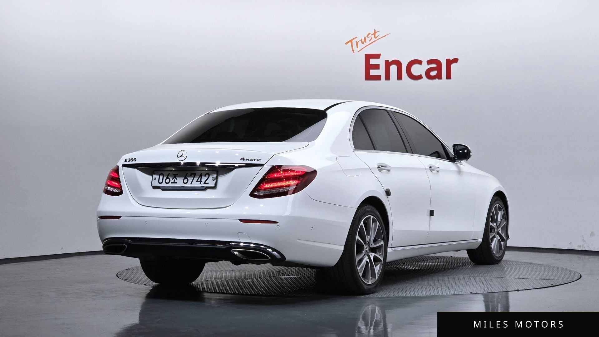 Mercedes-Benz E-Class W213 2019 — миниатюра 2