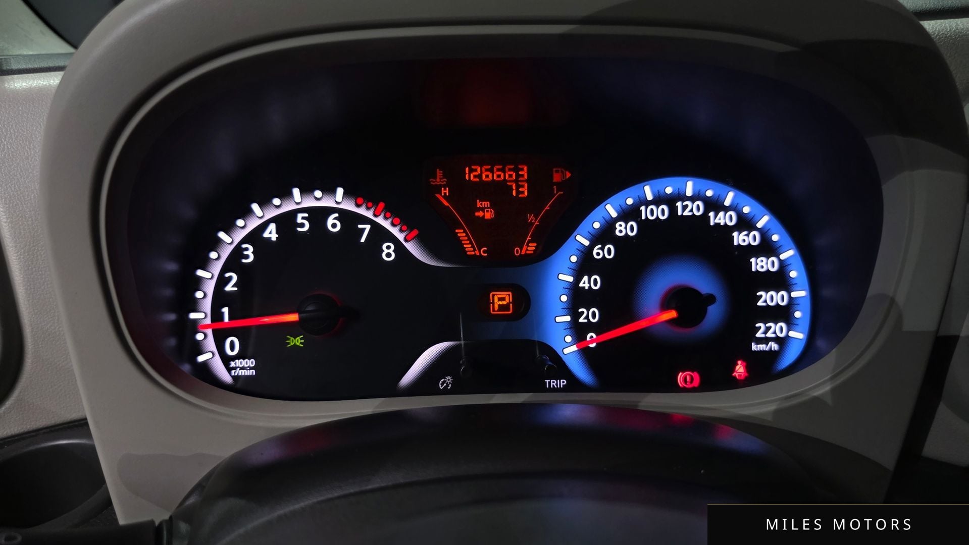 Nissan Cube 2012 — миниатюра 8