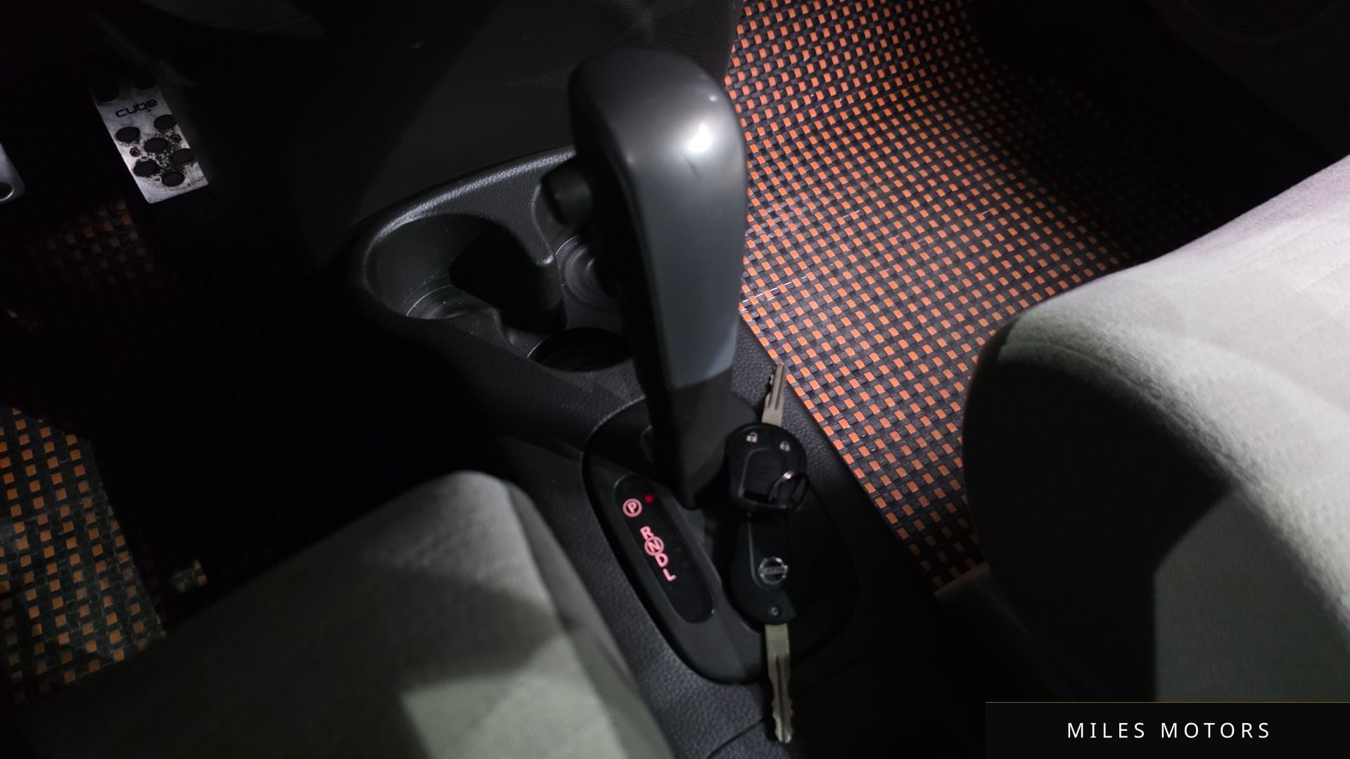 Nissan Cube 2012 — миниатюра 9