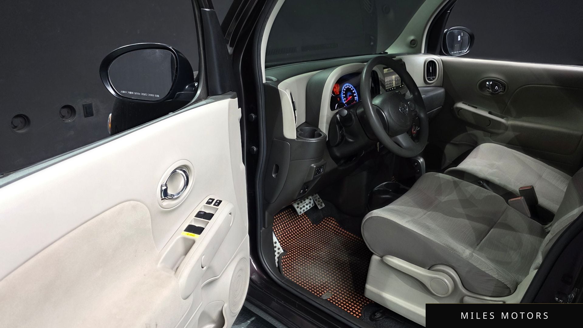 Nissan Cube 2012 — миниатюра 10