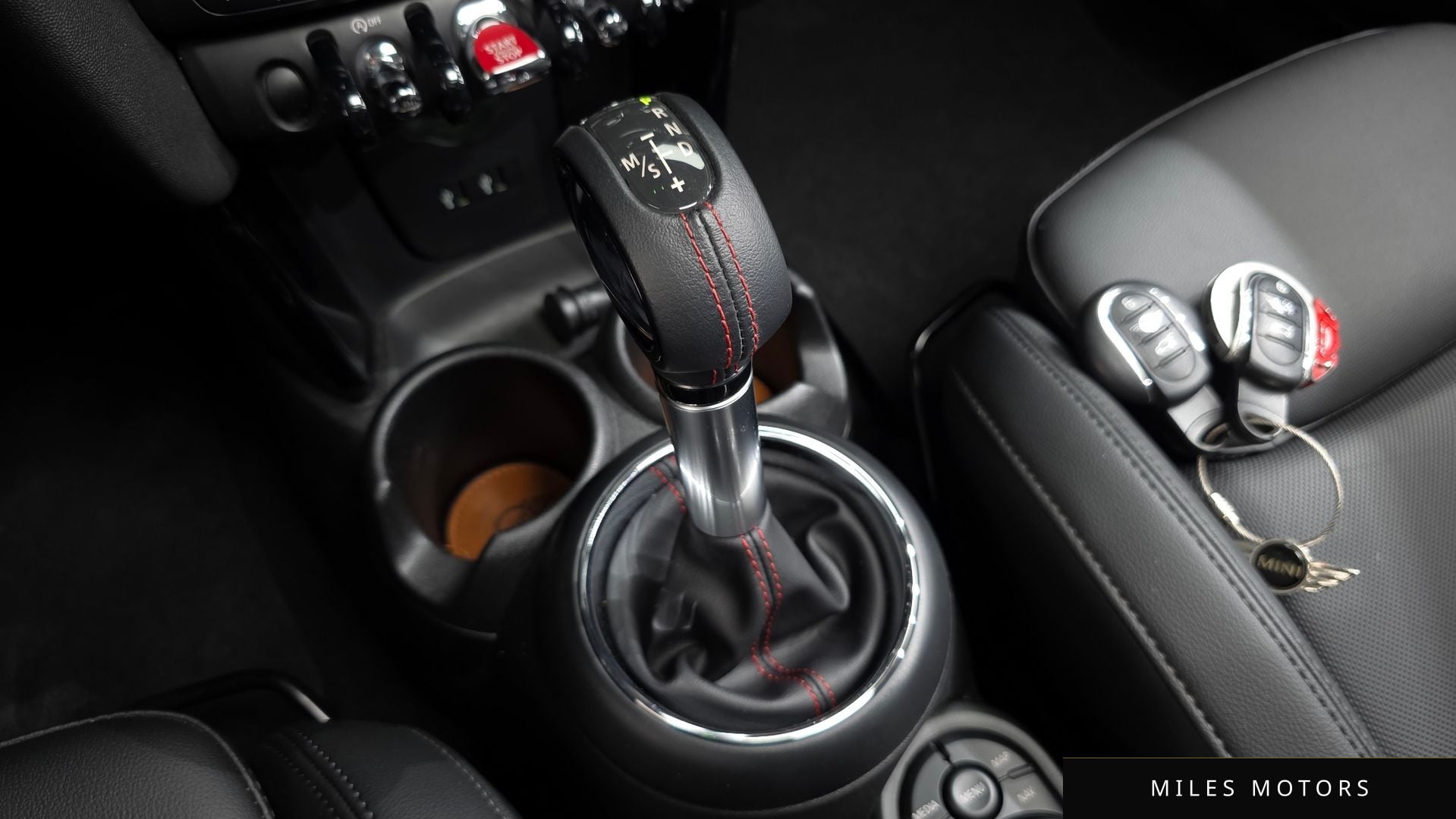 MINI Cooper S 2019 — миниатюра 12