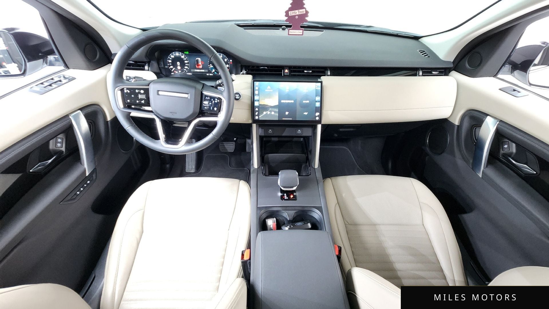 Land Rover Discovery Sport 2025 — миниатюра 9